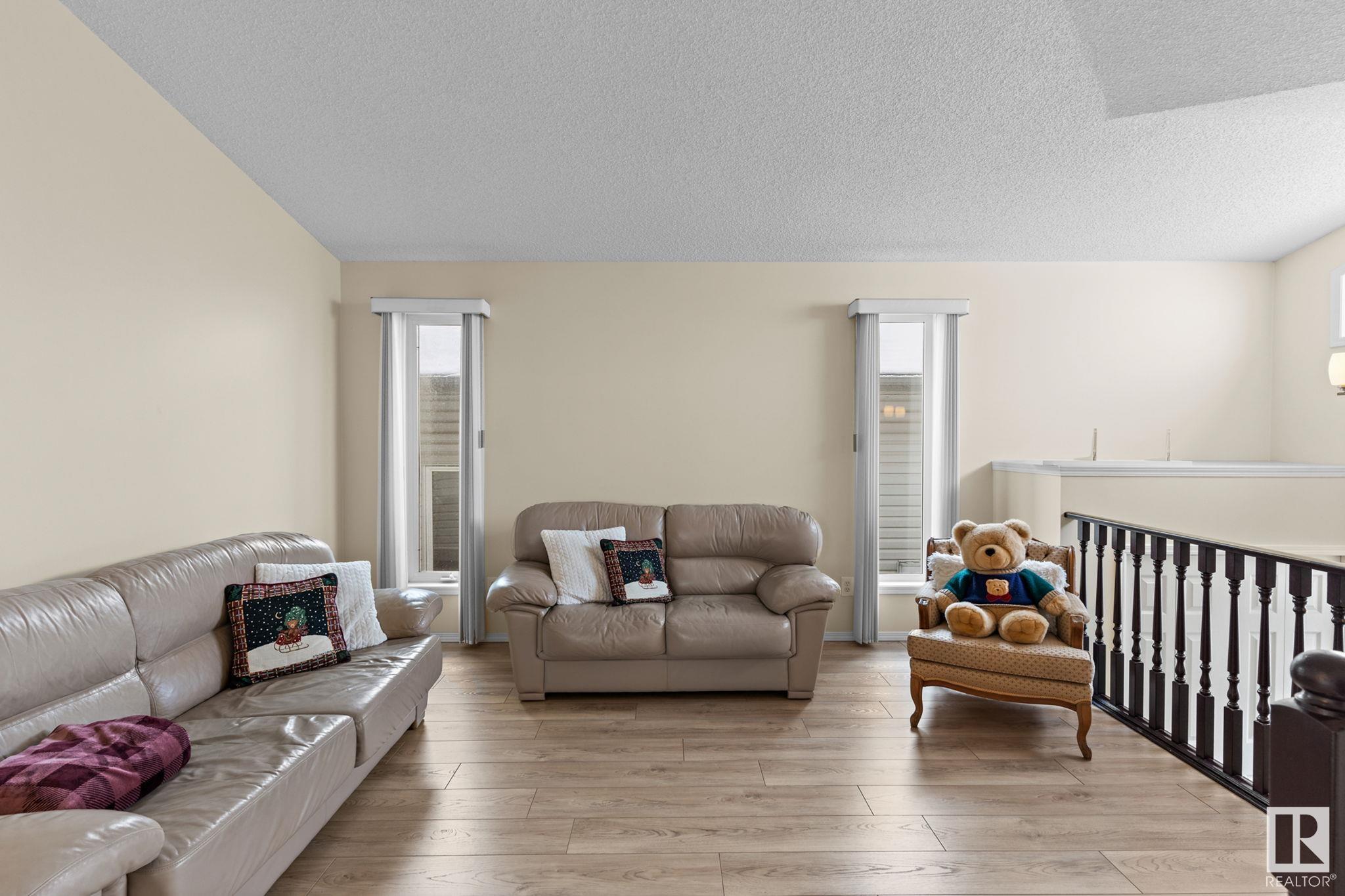      833 116A ST NW , Edmonton,  ,T6J 6Z8 ;  Listing Number: MLS E4419871