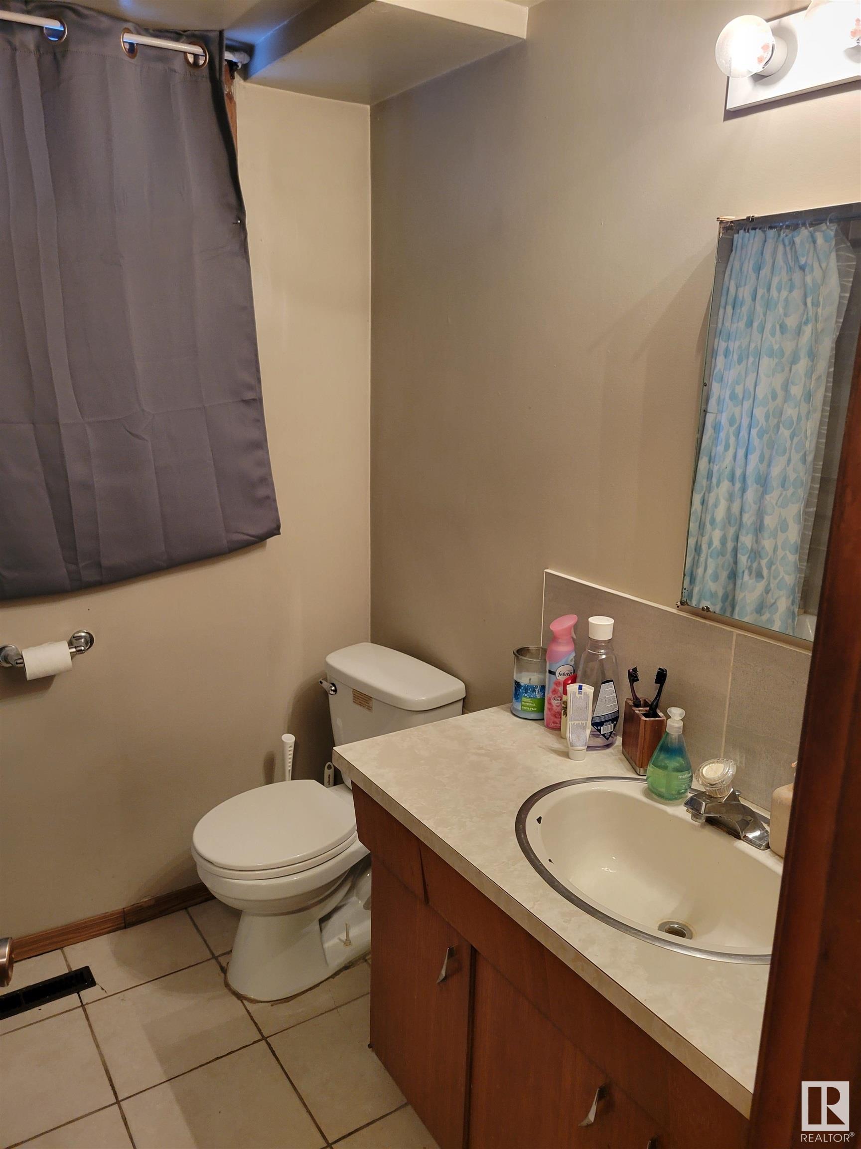     12712 94 ST NW , Edmonton,  ,T5E 3V5 ;  Listing Number: MLS E4419873