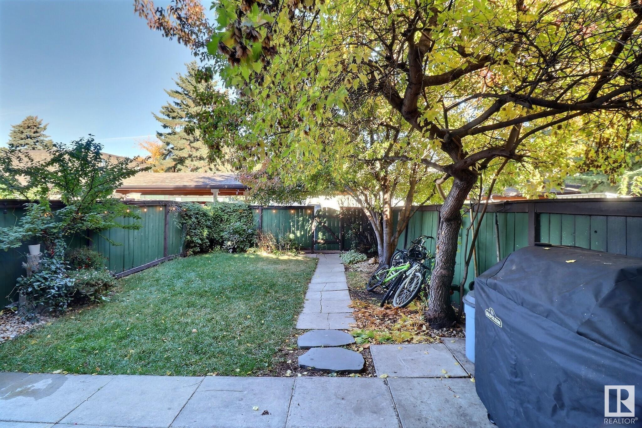      106 VILLAGE ON THE GREEN GR NW , Edmonton,  ,T5A 1H2 ;  Listing Number: MLS E4419875