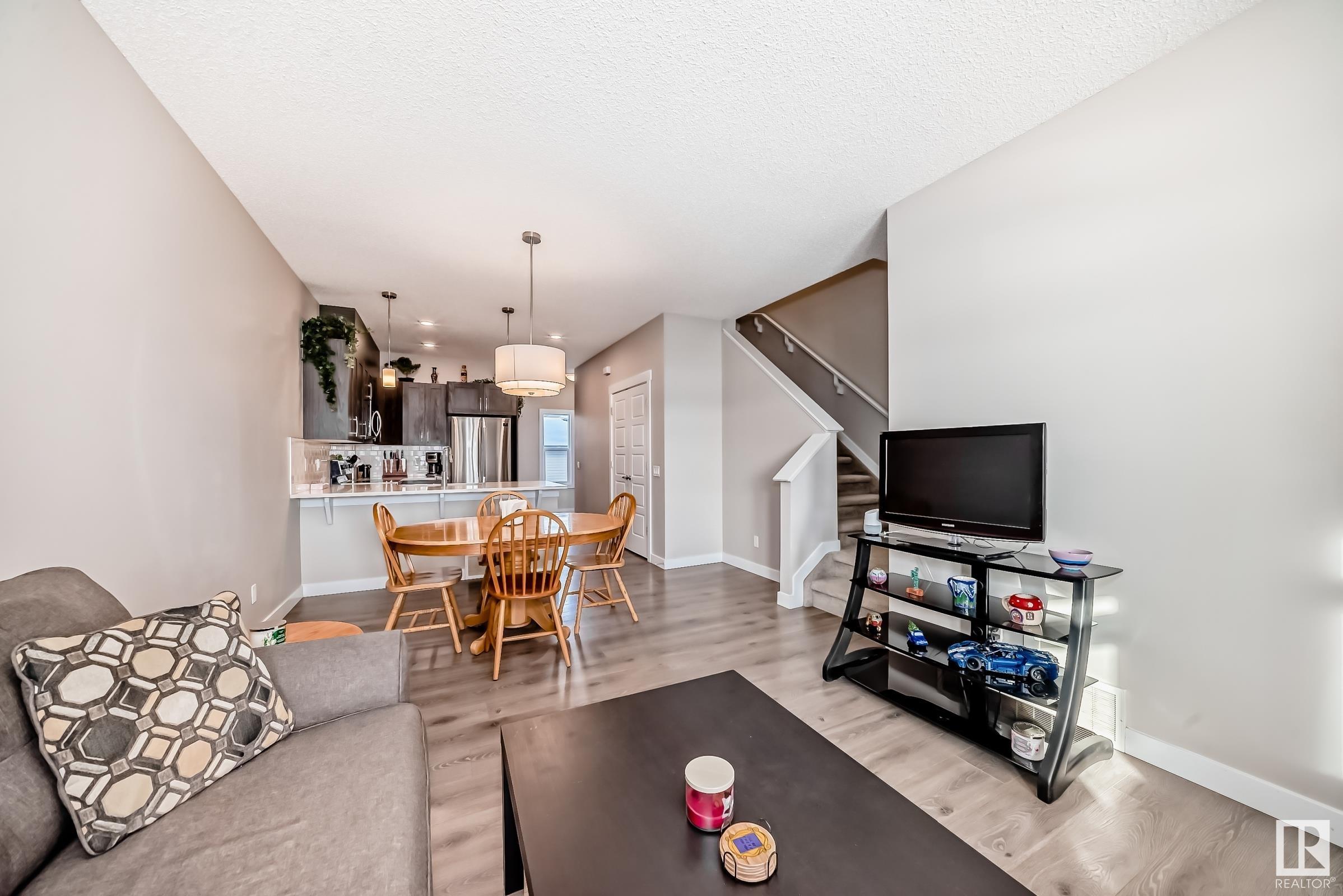      4072 Chappelle GR SW , Edmonton,  ,T6W 4M7 ;  Listing Number: MLS E4419877