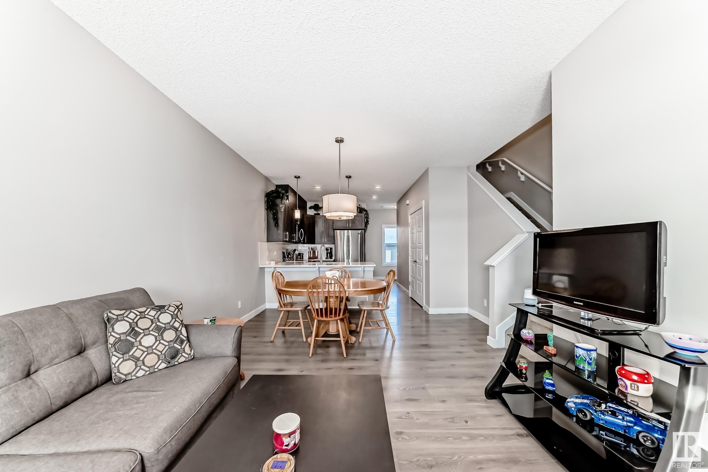      4072 Chappelle GR SW , Edmonton,  ,T6W 4M7 ;  Listing Number: MLS E4419877