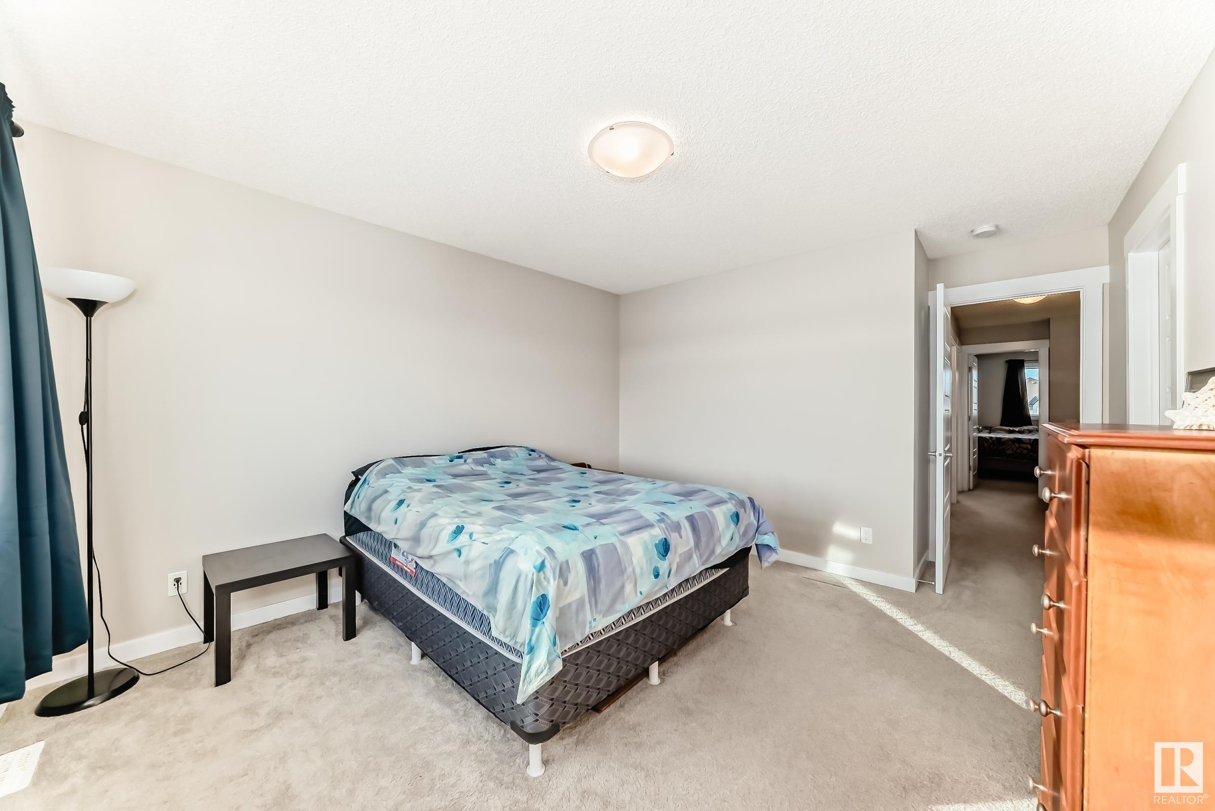      4072 Chappelle GR SW , Edmonton,  ,T6W 4M7 ;  Listing Number: MLS E4419877