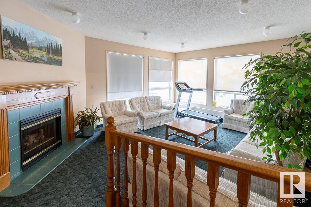      #5 9704 165 ST NW , Edmonton,  ,T5P 4W4 ;  Listing Number: MLS E4419883