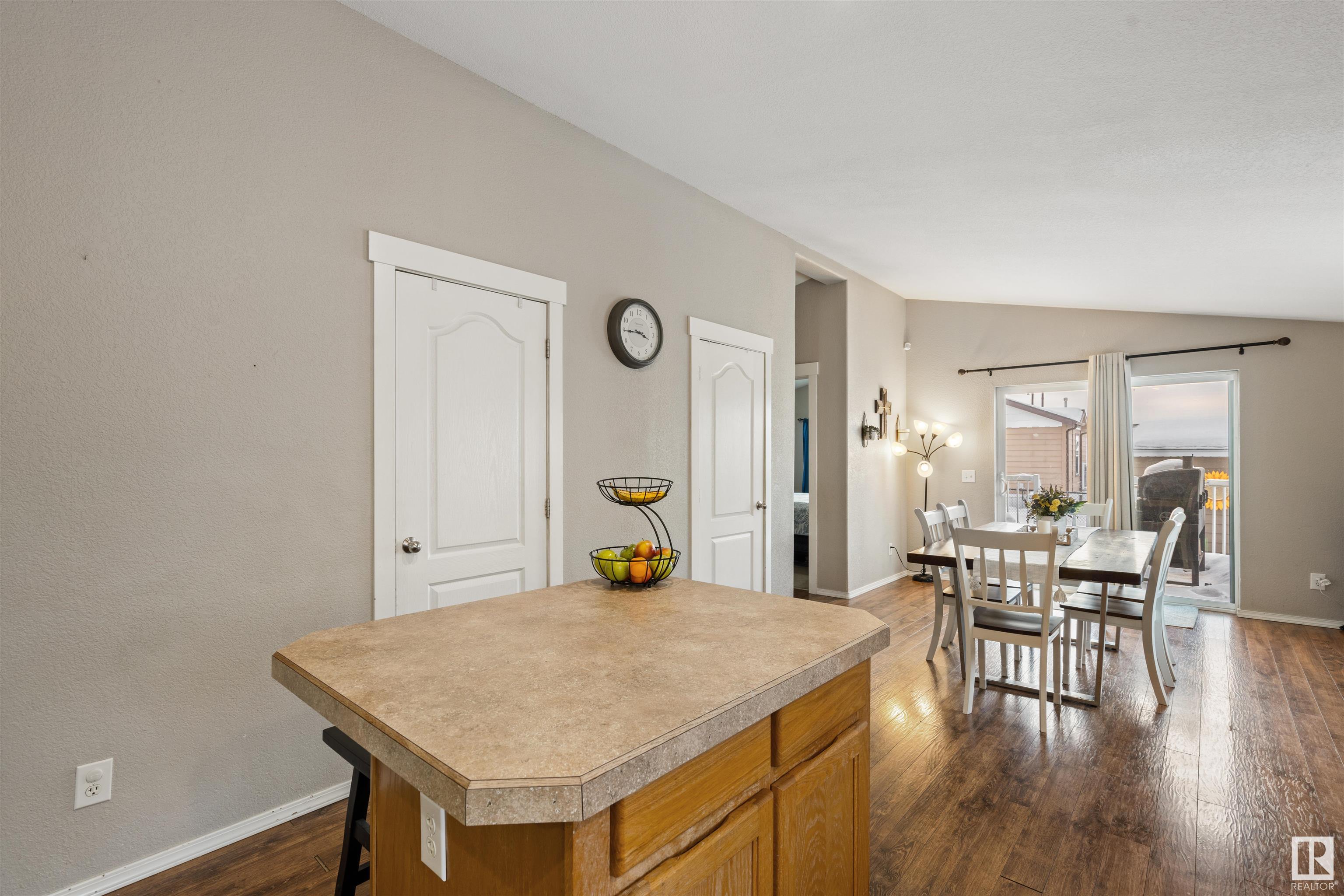      5914 Fontaine DR , Cold Lake,  ,T9M 0C6 ;  Listing Number: MLS E4419892