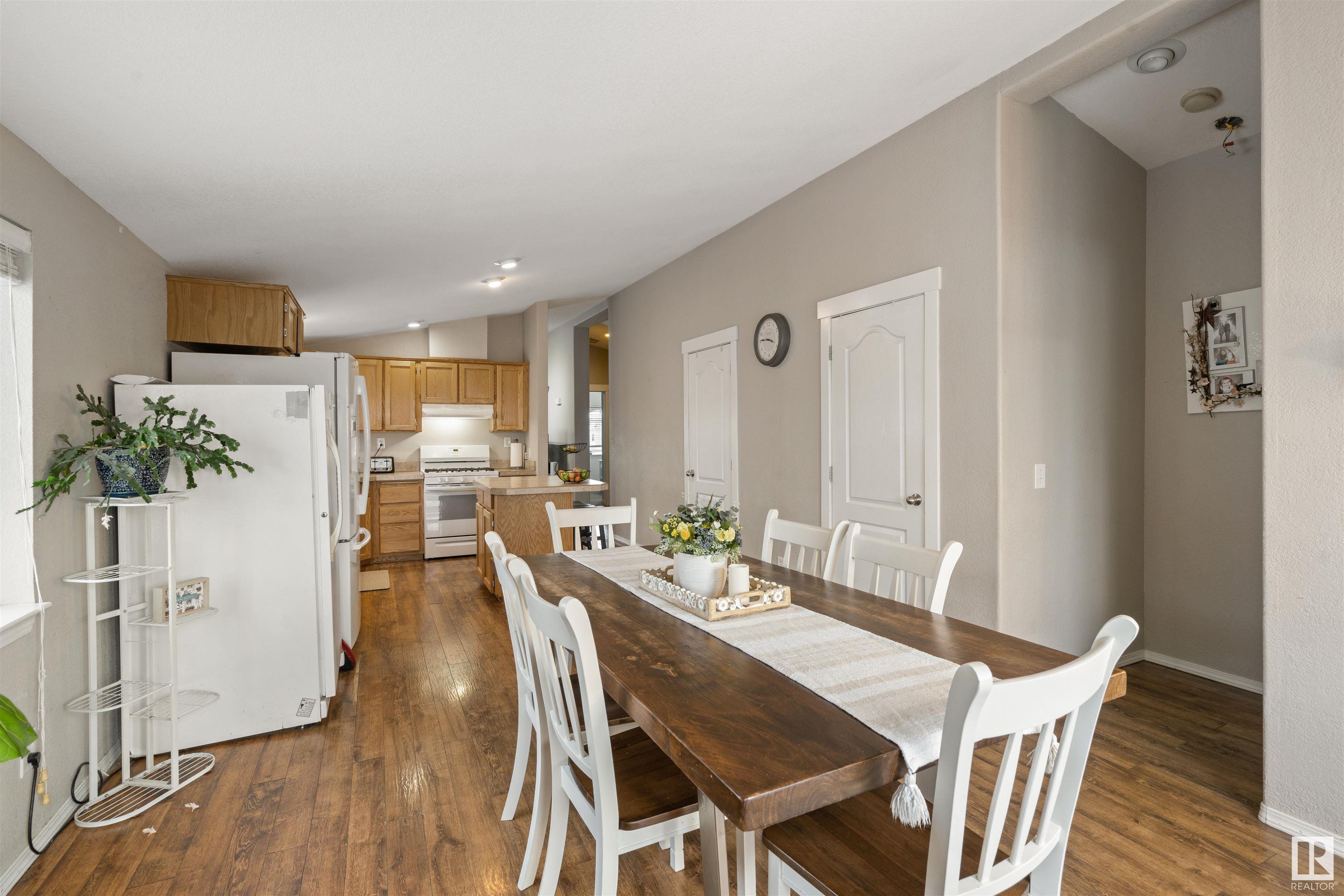      5914 Fontaine DR , Cold Lake,  ,T9M 0C6 ;  Listing Number: MLS E4419892