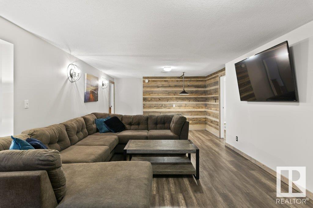      20 FERMONT ST , St. Albert,  ,T8N 1W8 ;  Listing Number: MLS E4419893