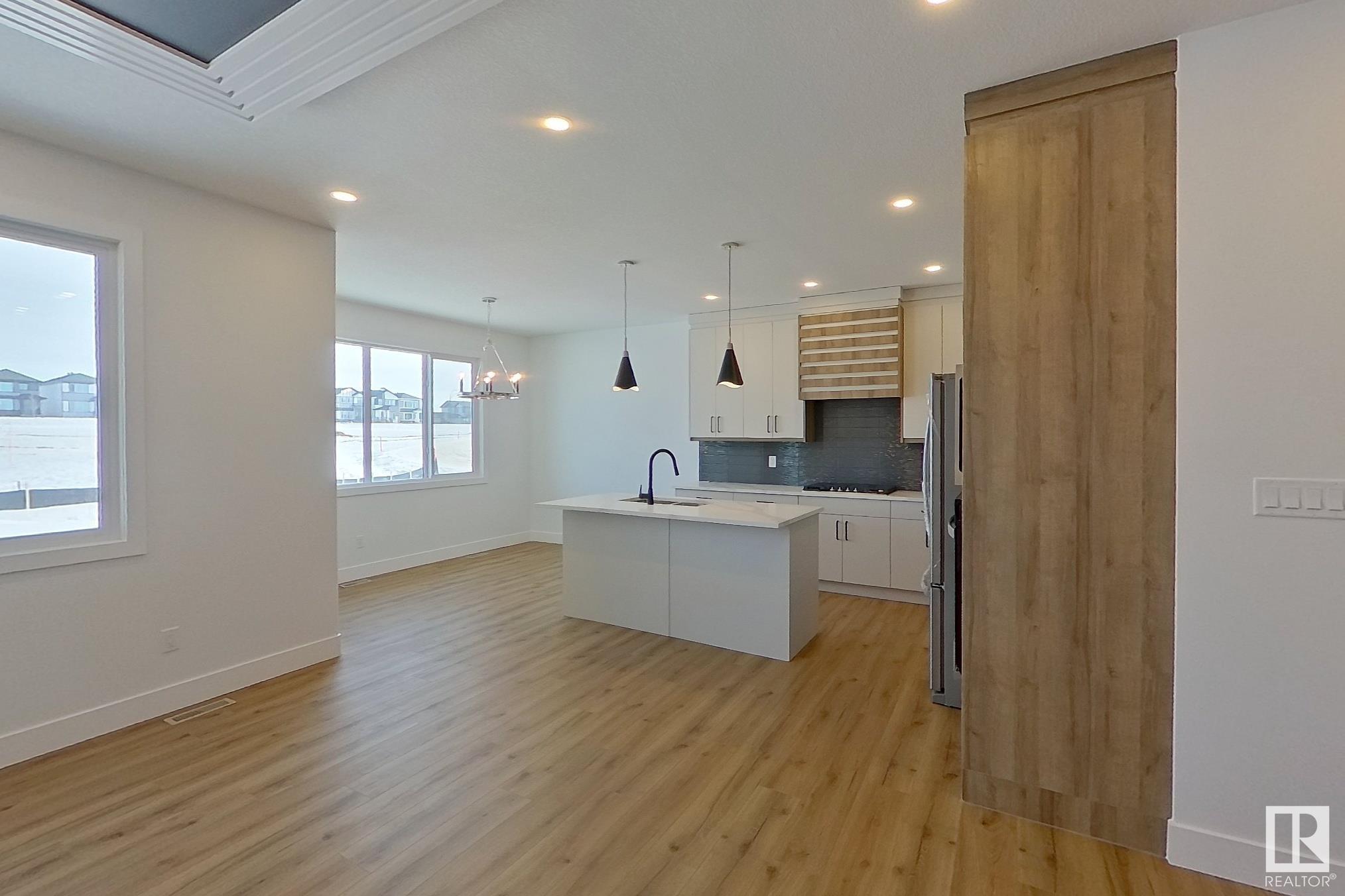      125 WYATT RG , Fort Saskatchewan,  ,T8L 0Z8 ;  Listing Number: MLS E4419895