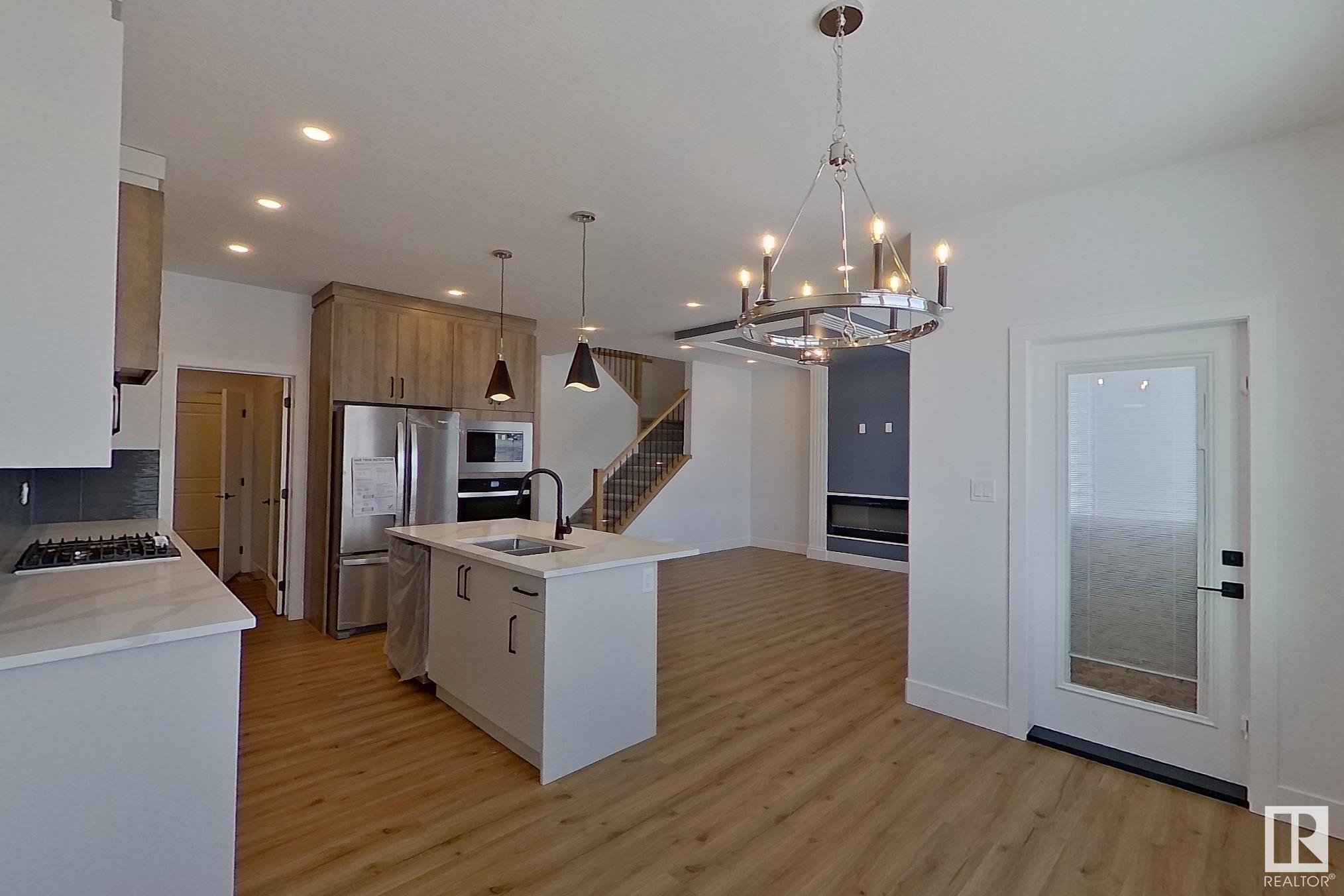      125 WYATT RG , Fort Saskatchewan,  ,T8L 0Z8 ;  Listing Number: MLS E4419895