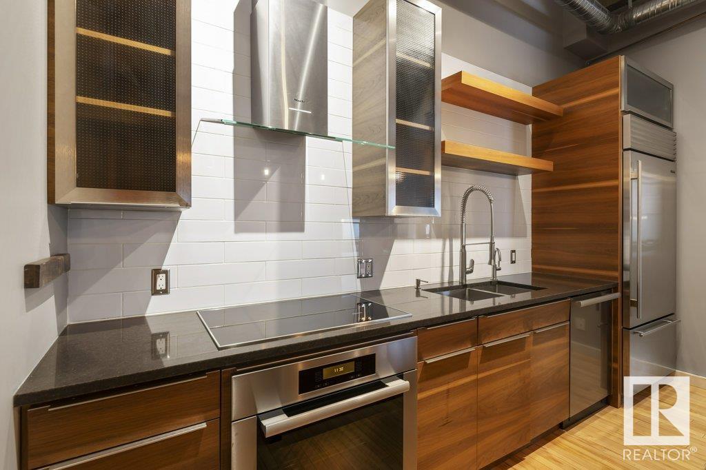      #103 10169 104 ST NW , Edmonton,  ,T5J 1A5 ;  Listing Number: MLS E4419899