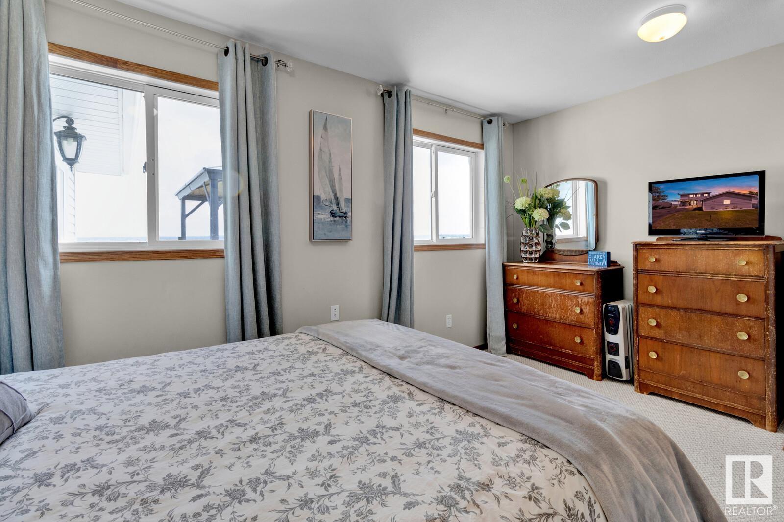     6510 50 AV , Rural Lac Ste. Anne County,  ,T0E 0A0 ;  Listing Number: MLS E4419902