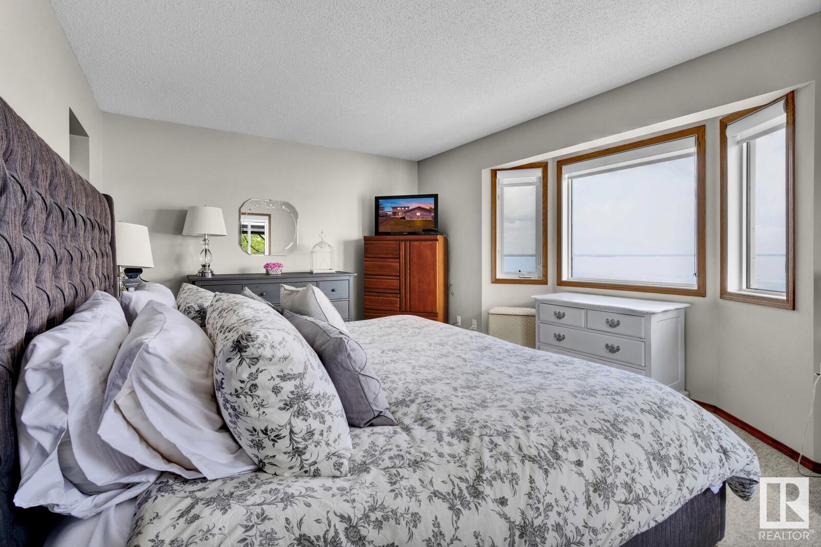      6510 50 AV , Rural Lac Ste. Anne County,  ,T0E 0A0 ;  Listing Number: MLS E4419902