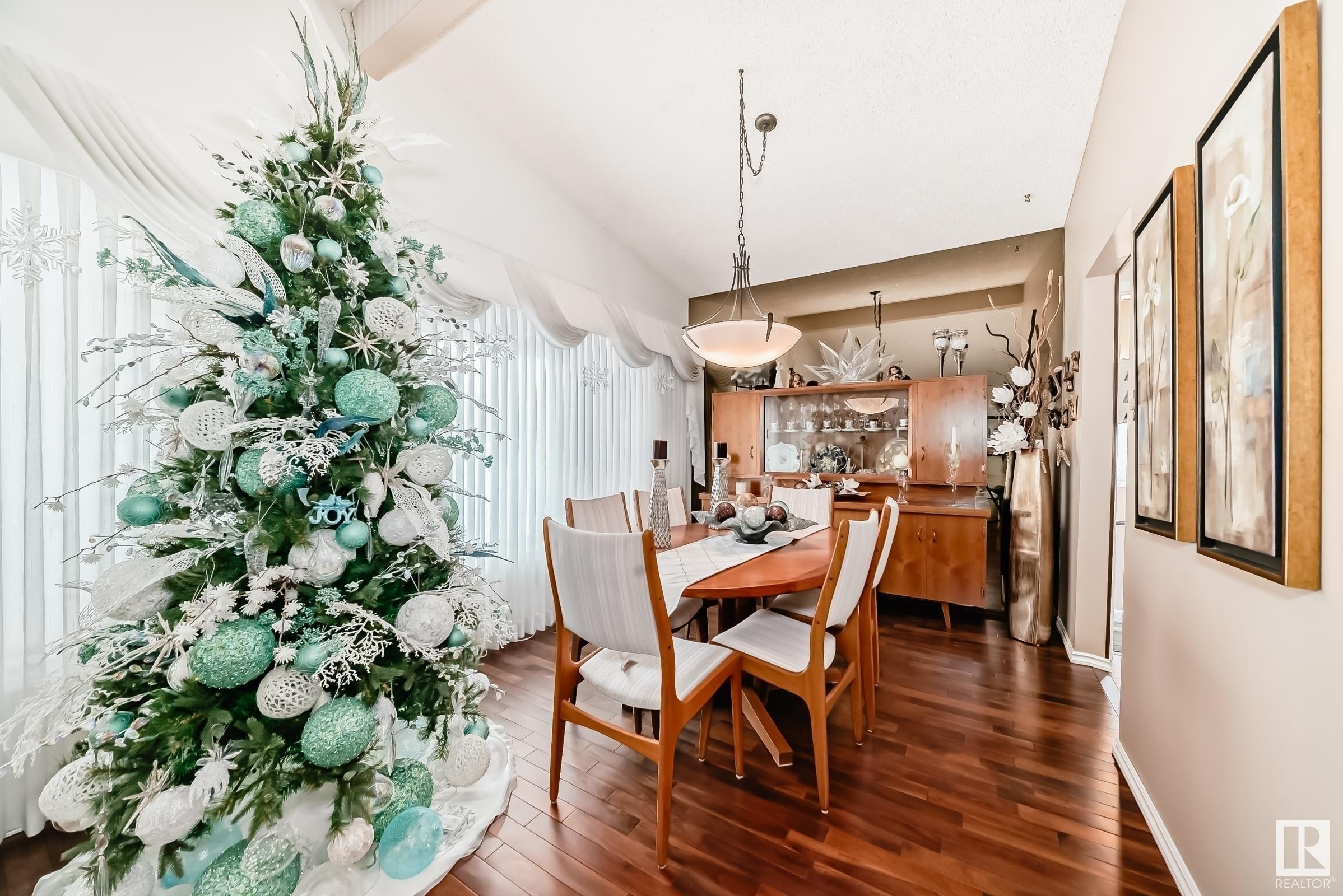      11124 36A AV NW , Edmonton,  ,T6J 0E5 ;  Listing Number: MLS E4419904