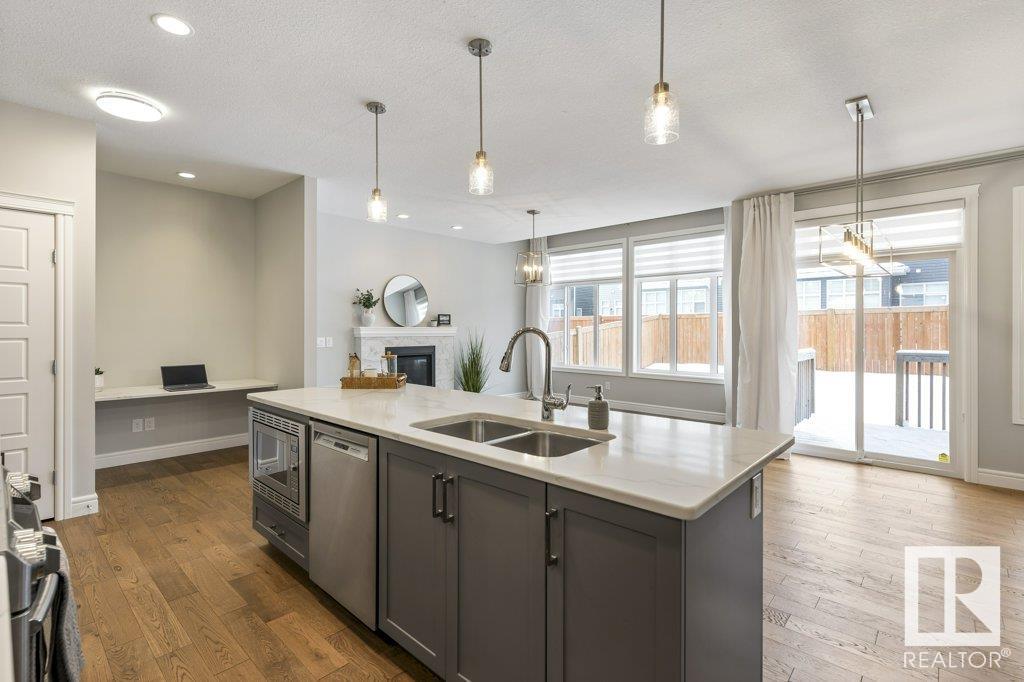      1712 168 ST SW , Edmonton,  ,T6W 3R7 ;  Listing Number: MLS E4419919