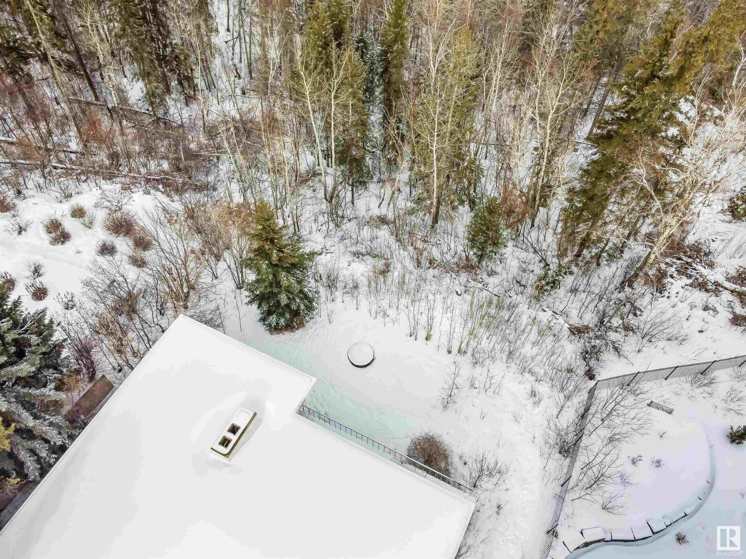      13808 VALLEYVIEW DR NW , Edmonton,  ,T5R 5T8 ;  Listing Number: MLS E4419934