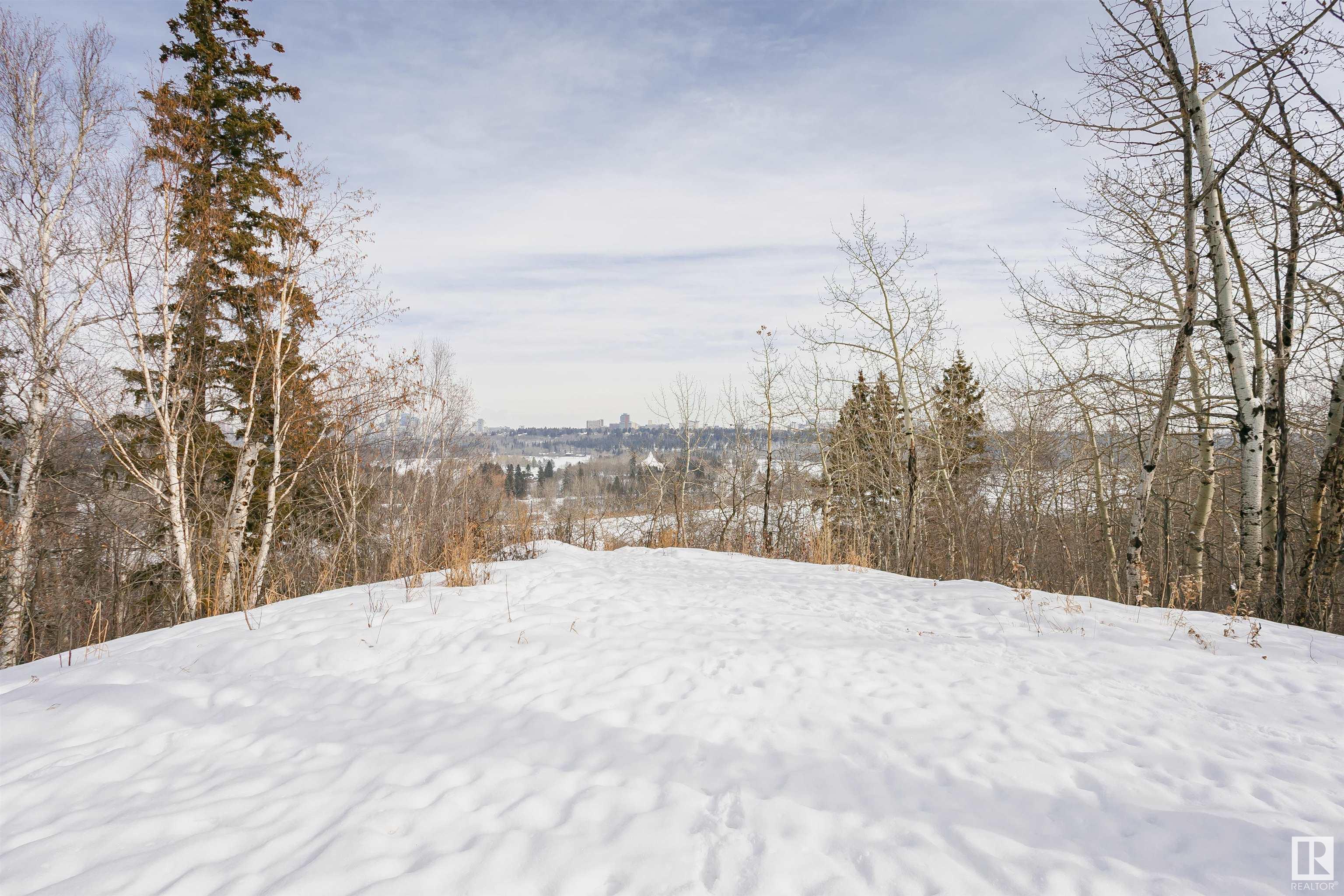      13808 VALLEYVIEW DR NW , Edmonton,  ,T5R 5T8 ;  Listing Number: MLS E4419934