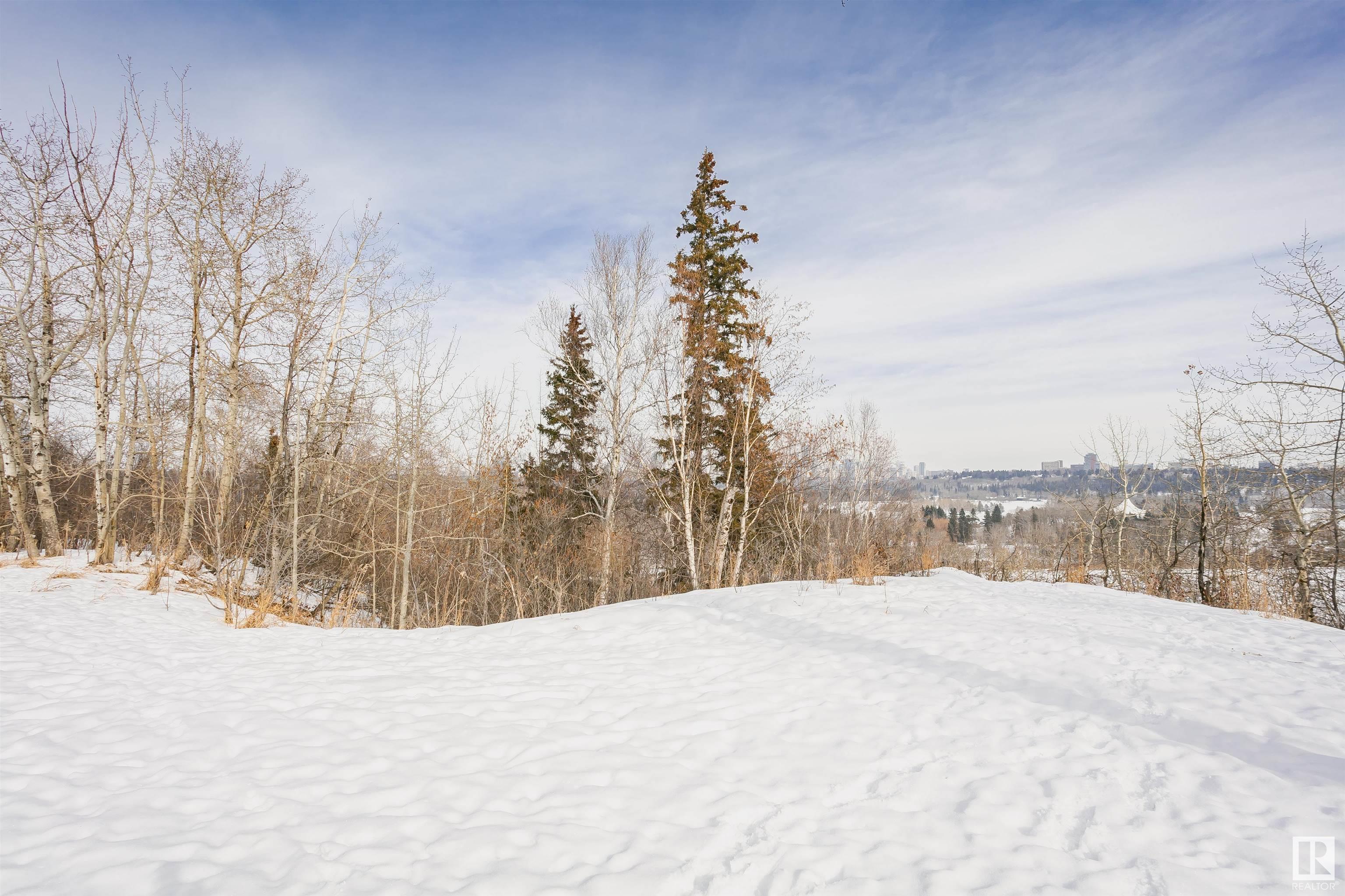      13808 VALLEYVIEW DR NW , Edmonton,  ,T5R 5T8 ;  Listing Number: MLS E4419934