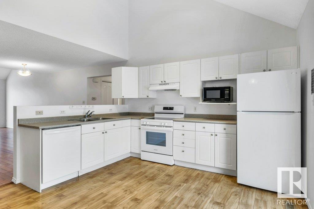      #27 10235 111 ST NW , Edmonton,  ,T5K 2V5 ;  Listing Number: MLS E4419936
