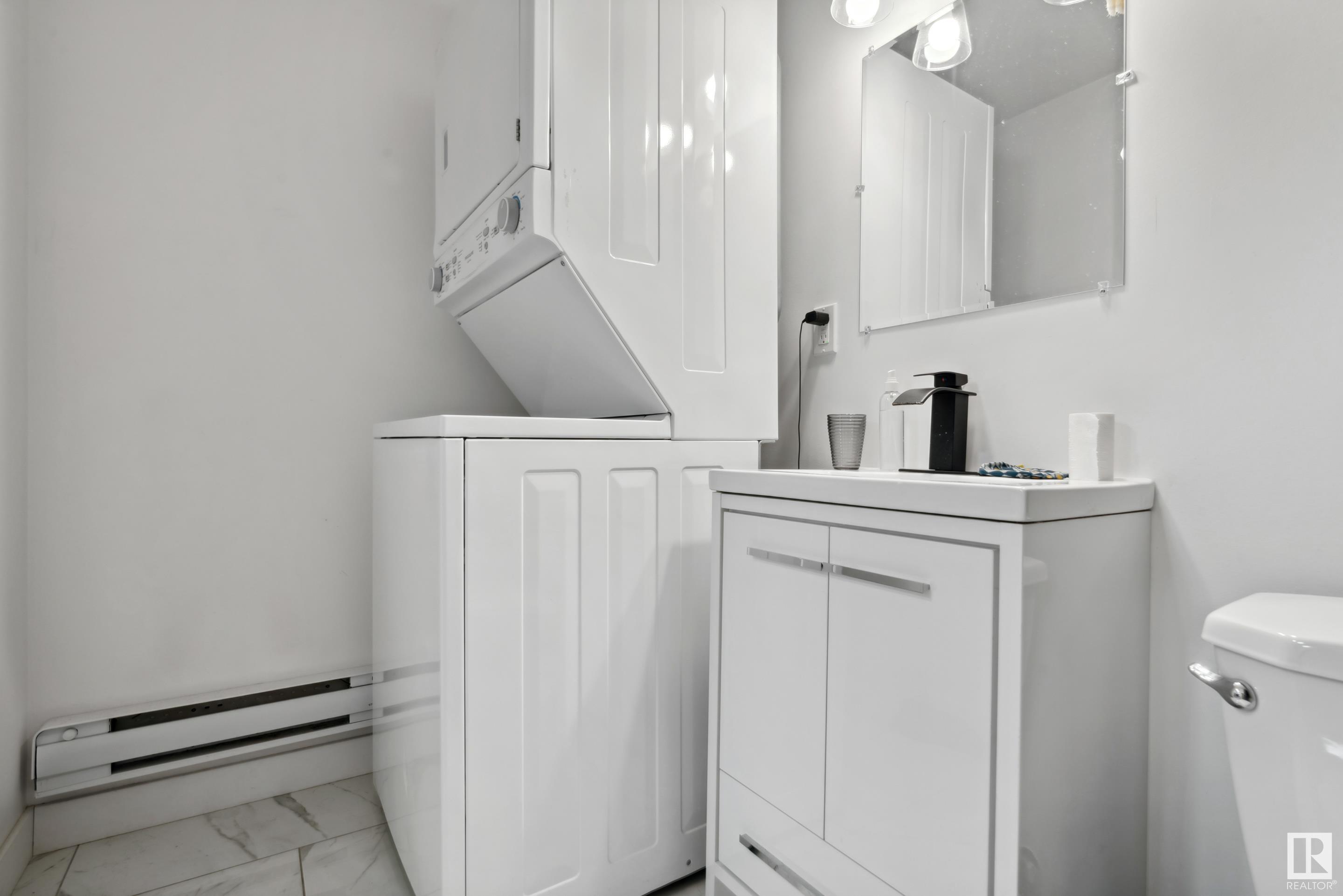      9537 106A AV NW , Edmonton,  ,T5H 0S9 ;  Listing Number: MLS E4419955