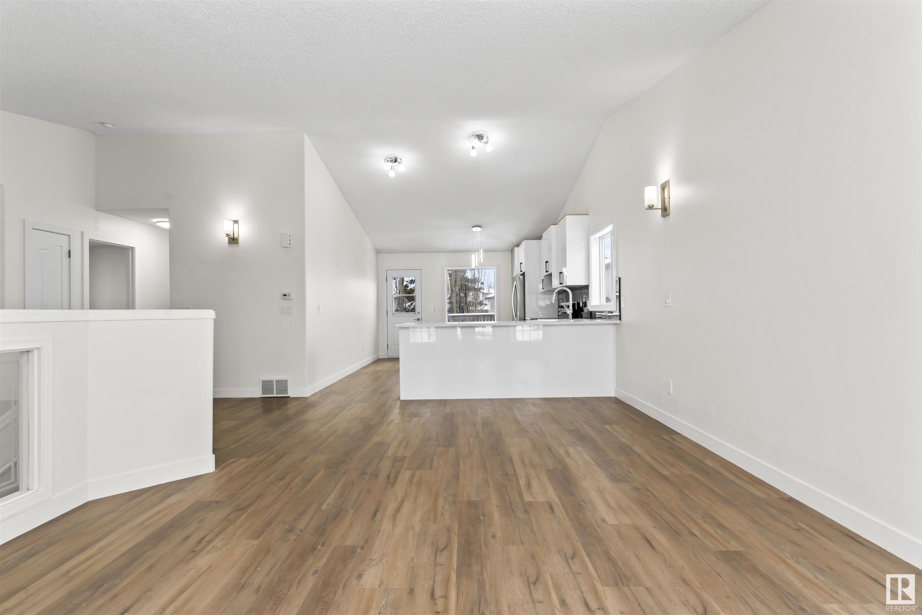      2865 41 Ave NW , Edmonton,  ,T6T 1M4 ;  Listing Number: MLS E4419967