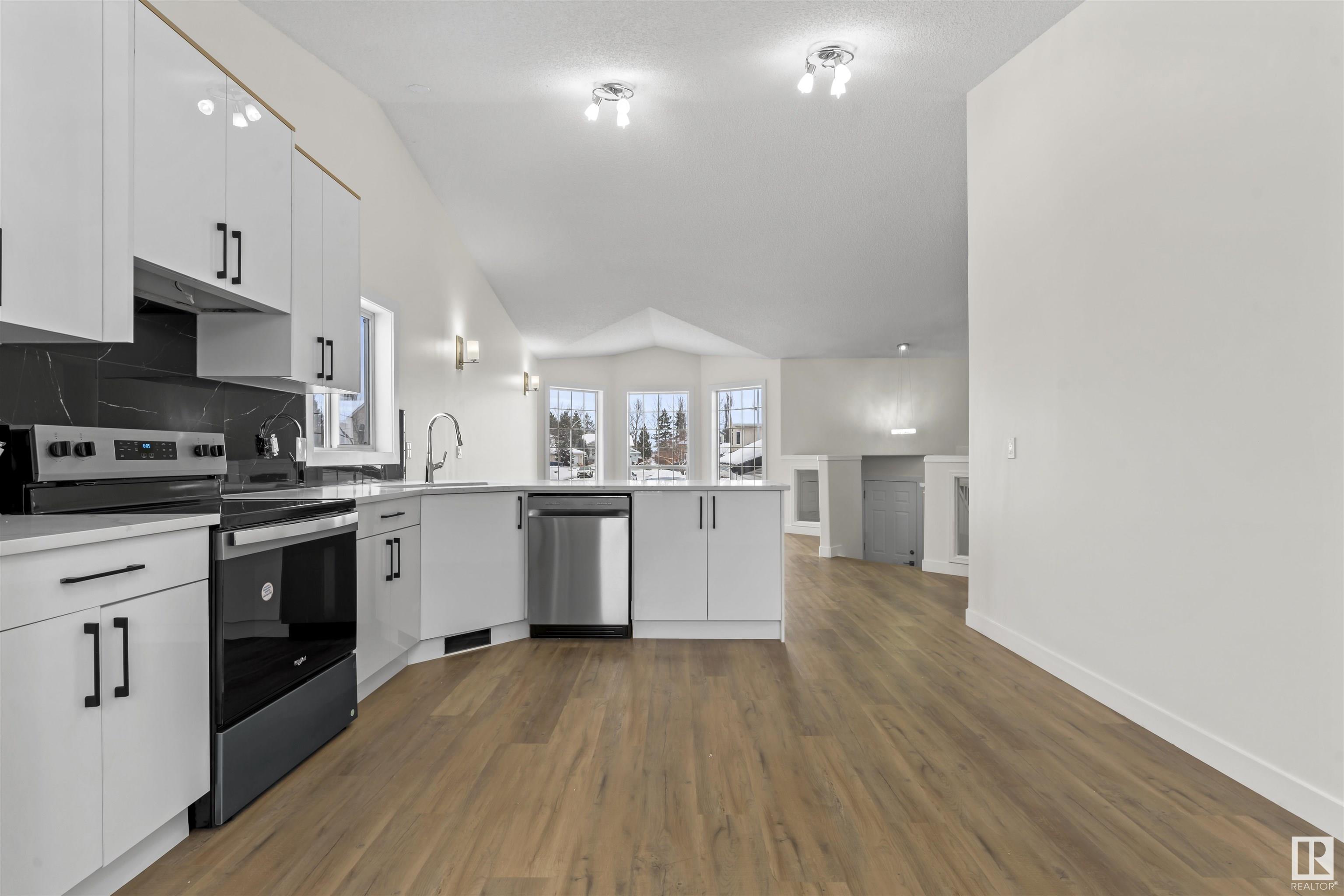      2865 41 Ave NW , Edmonton,  ,T6T 1M4 ;  Listing Number: MLS E4419967