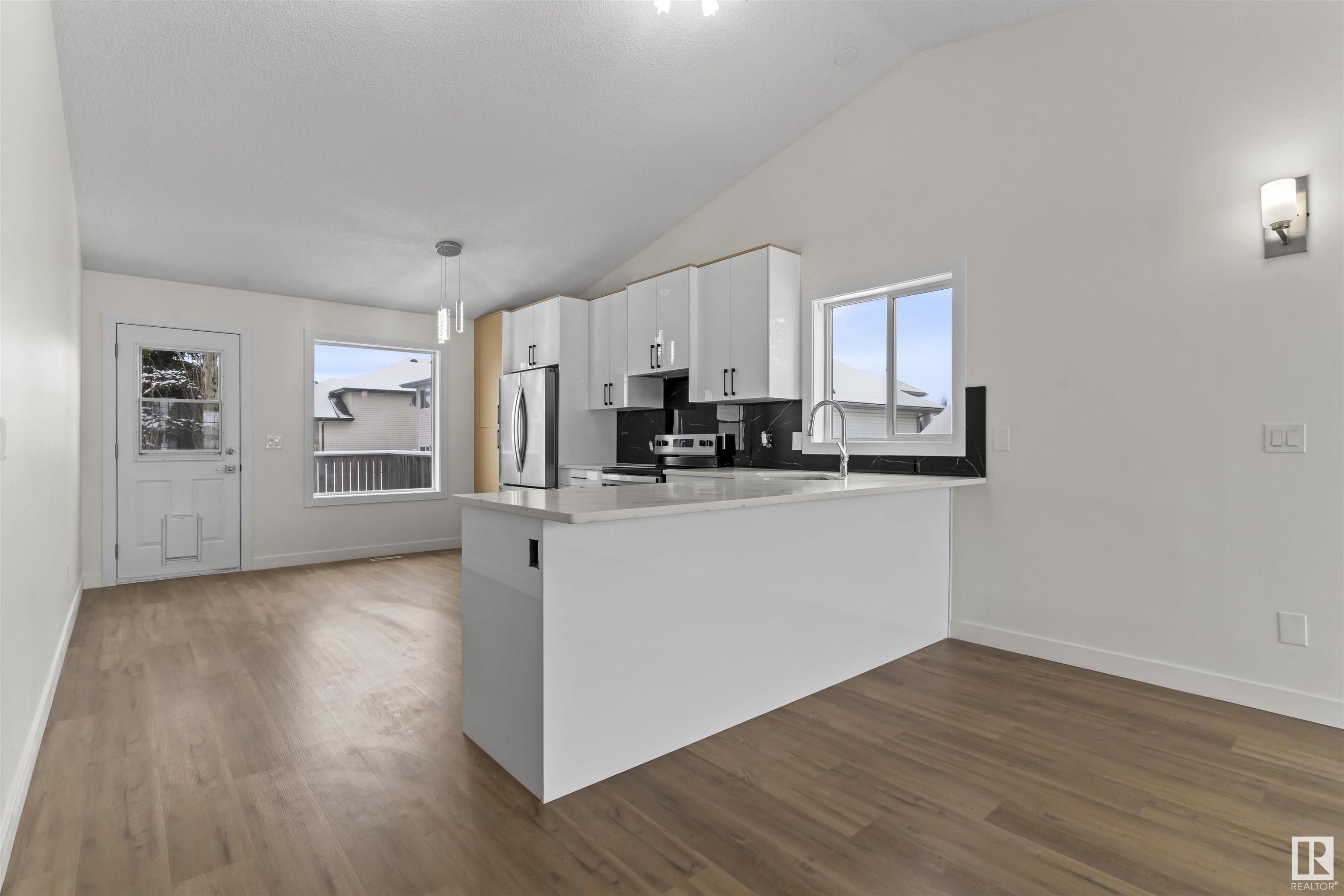      2865 41 Ave NW , Edmonton,  ,T6T 1M4 ;  Listing Number: MLS E4419967