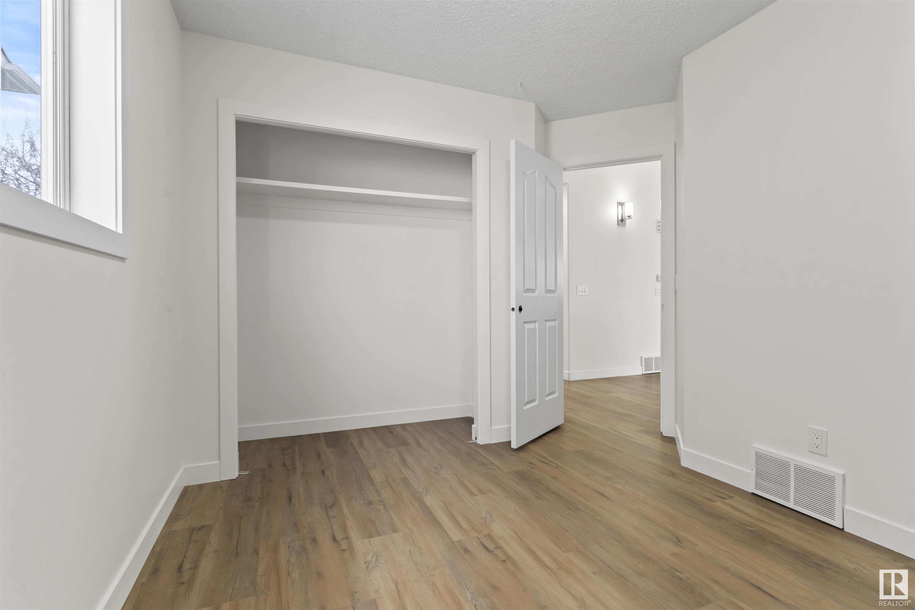      2865 41 Ave NW , Edmonton,  ,T6T 1M4 ;  Listing Number: MLS E4419967