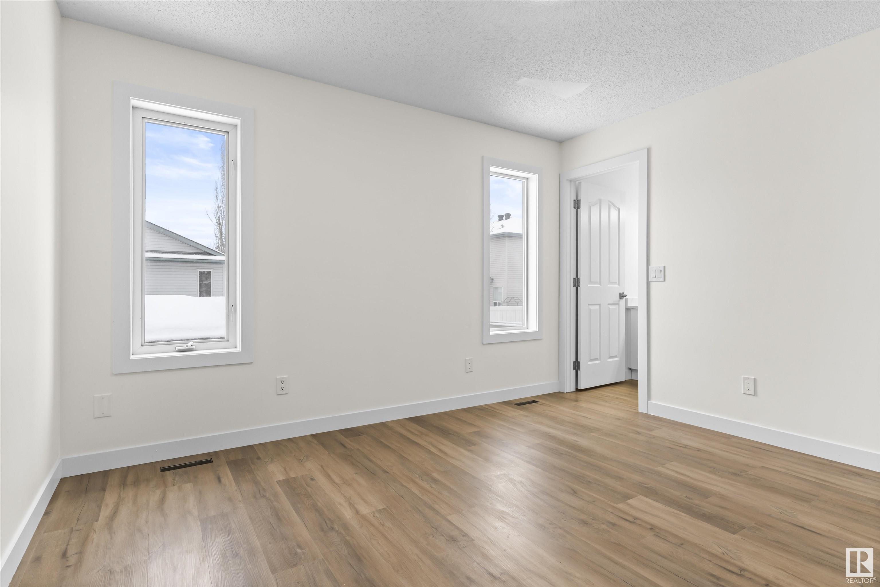      2865 41 Ave NW , Edmonton,  ,T6T 1M4 ;  Listing Number: MLS E4419967