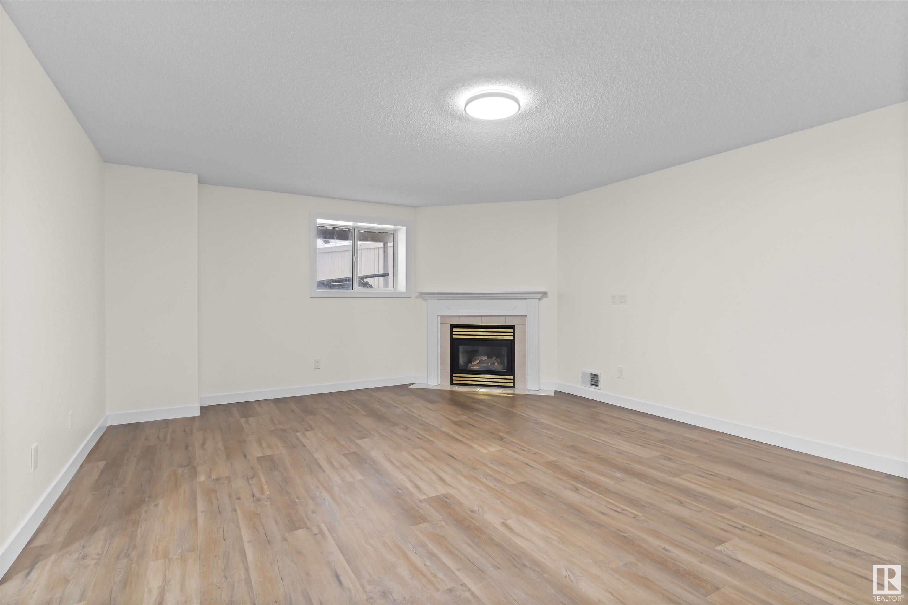      2865 41 Ave NW , Edmonton,  ,T6T 1M4 ;  Listing Number: MLS E4419967