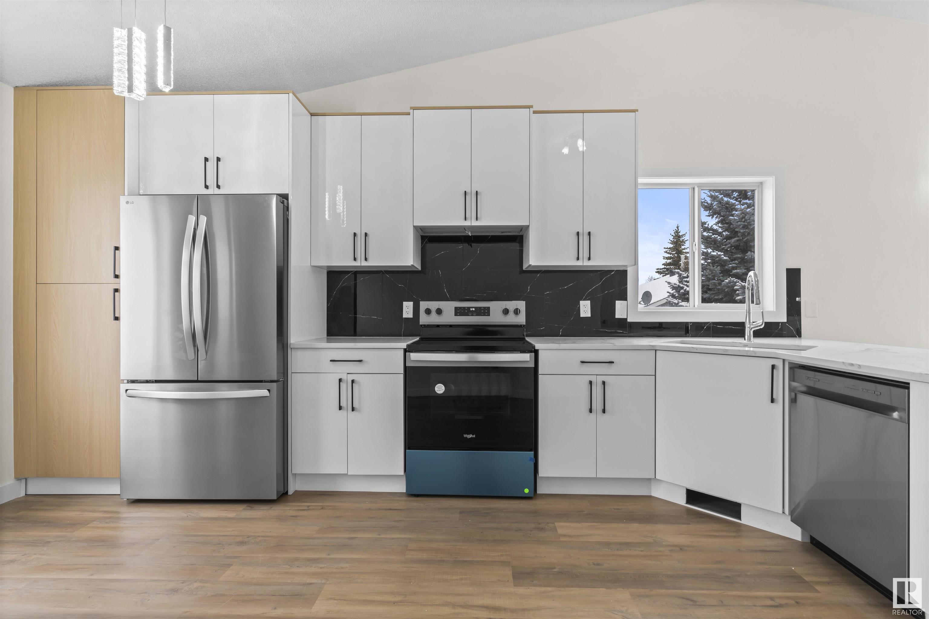      2865 41 Ave NW , Edmonton,  ,T6T 1M4 ;  Listing Number: MLS E4419967