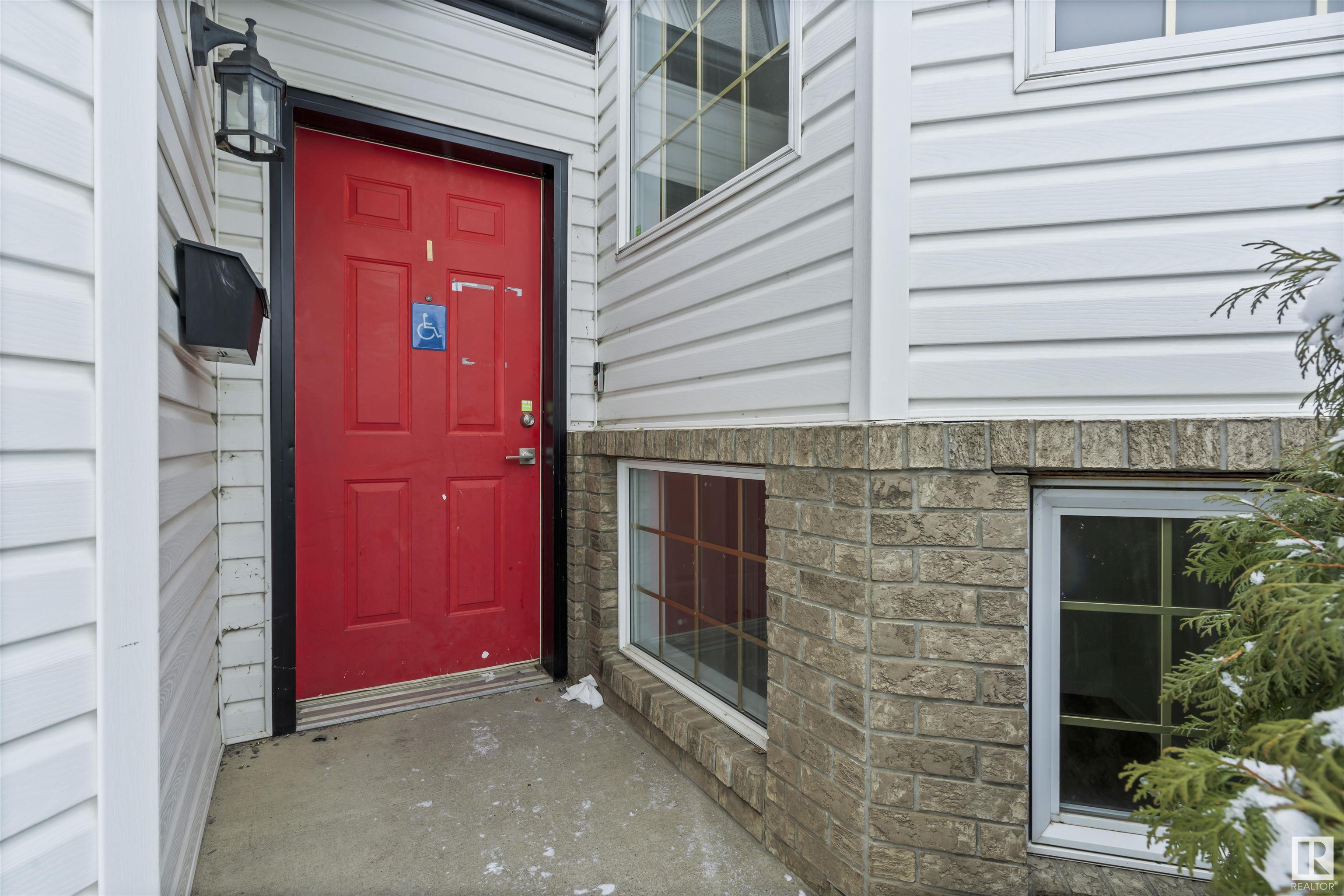      2865 41 Ave NW , Edmonton,  ,T6T 1M4 ;  Listing Number: MLS E4419967