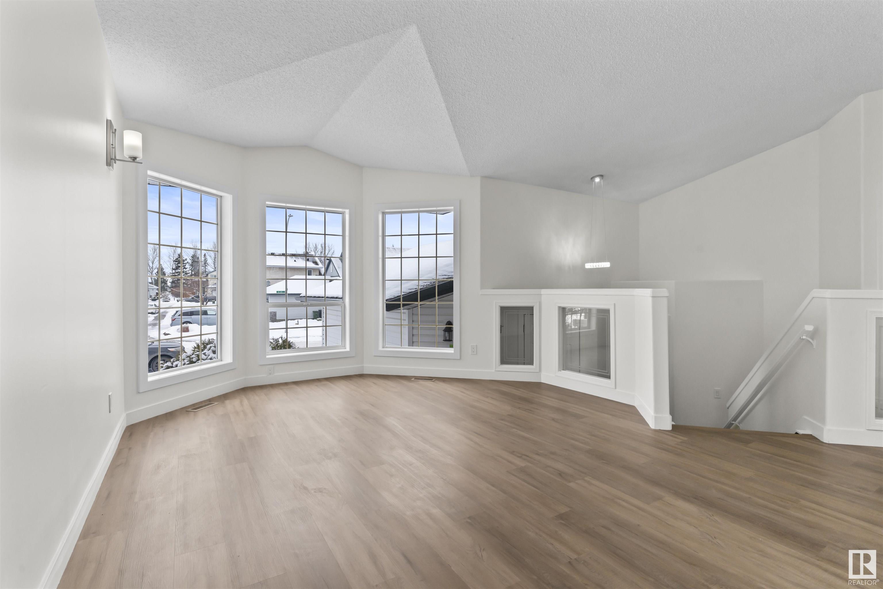      2865 41 Ave NW , Edmonton,  ,T6T 1M4 ;  Listing Number: MLS E4419967