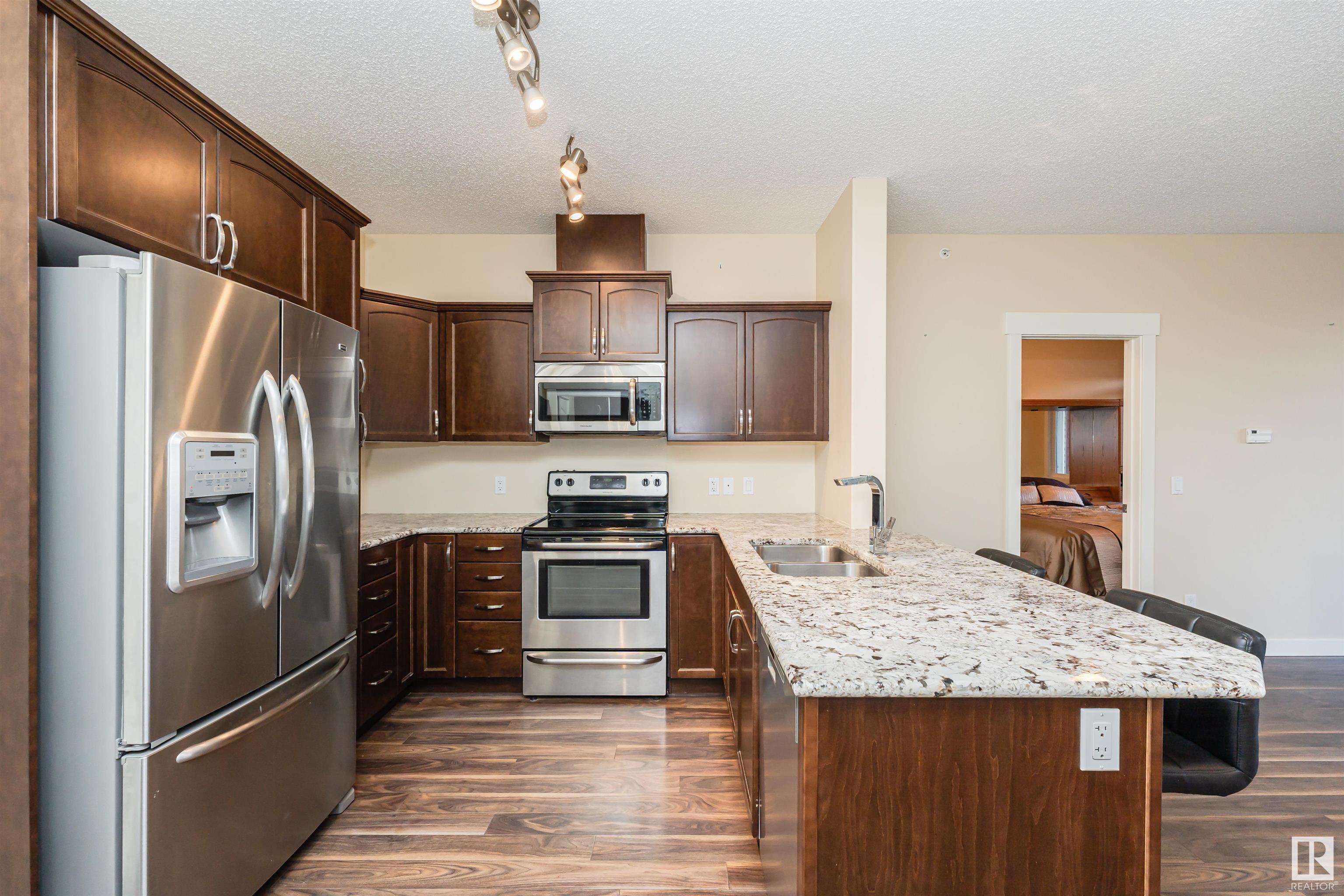      #414 511 QUEEN ST , Spruce Grove,  ,T7X 0G4 ;  Listing Number: MLS E4419972