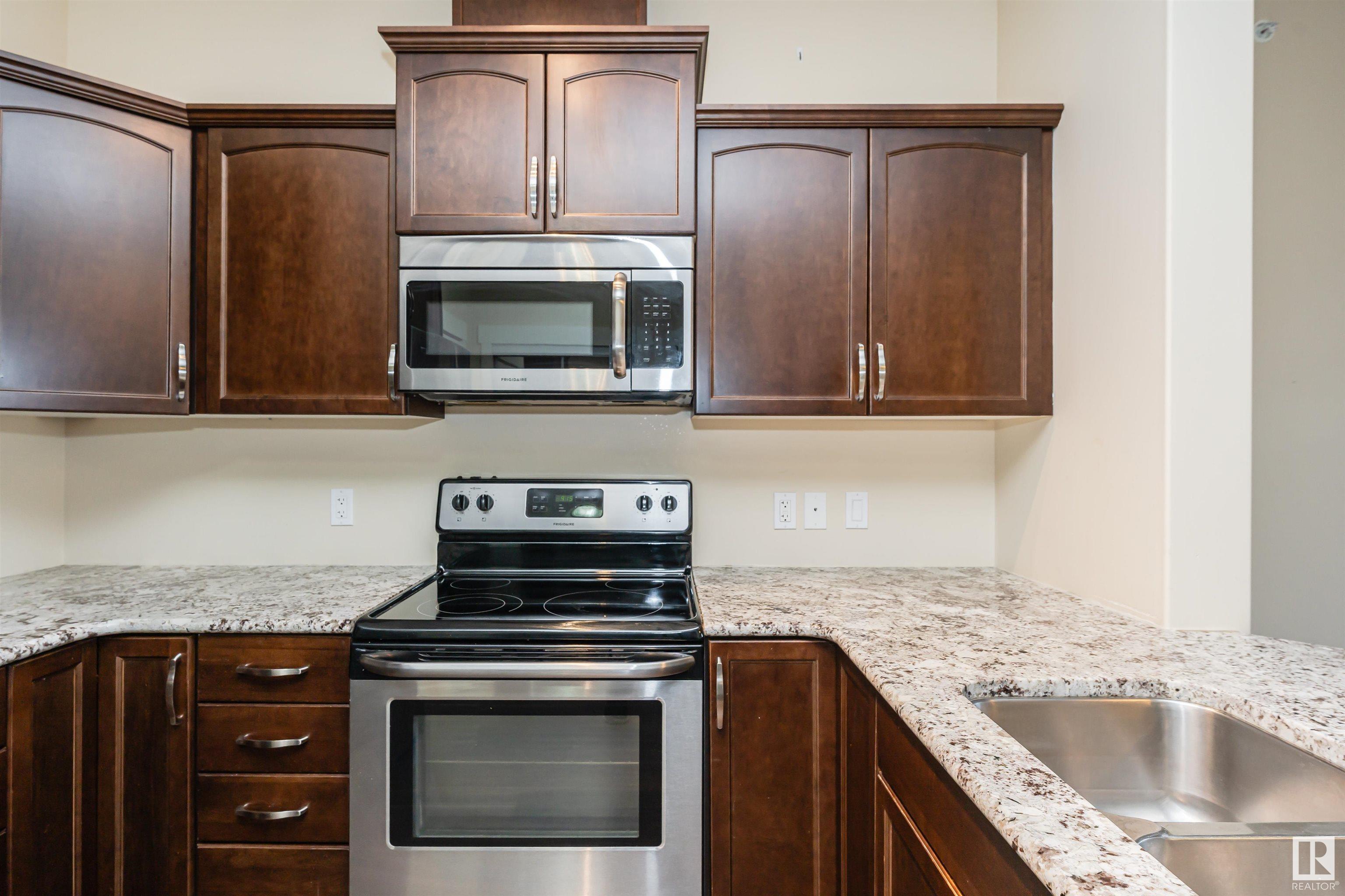      #414 511 QUEEN ST , Spruce Grove,  ,T7X 0G4 ;  Listing Number: MLS E4419972