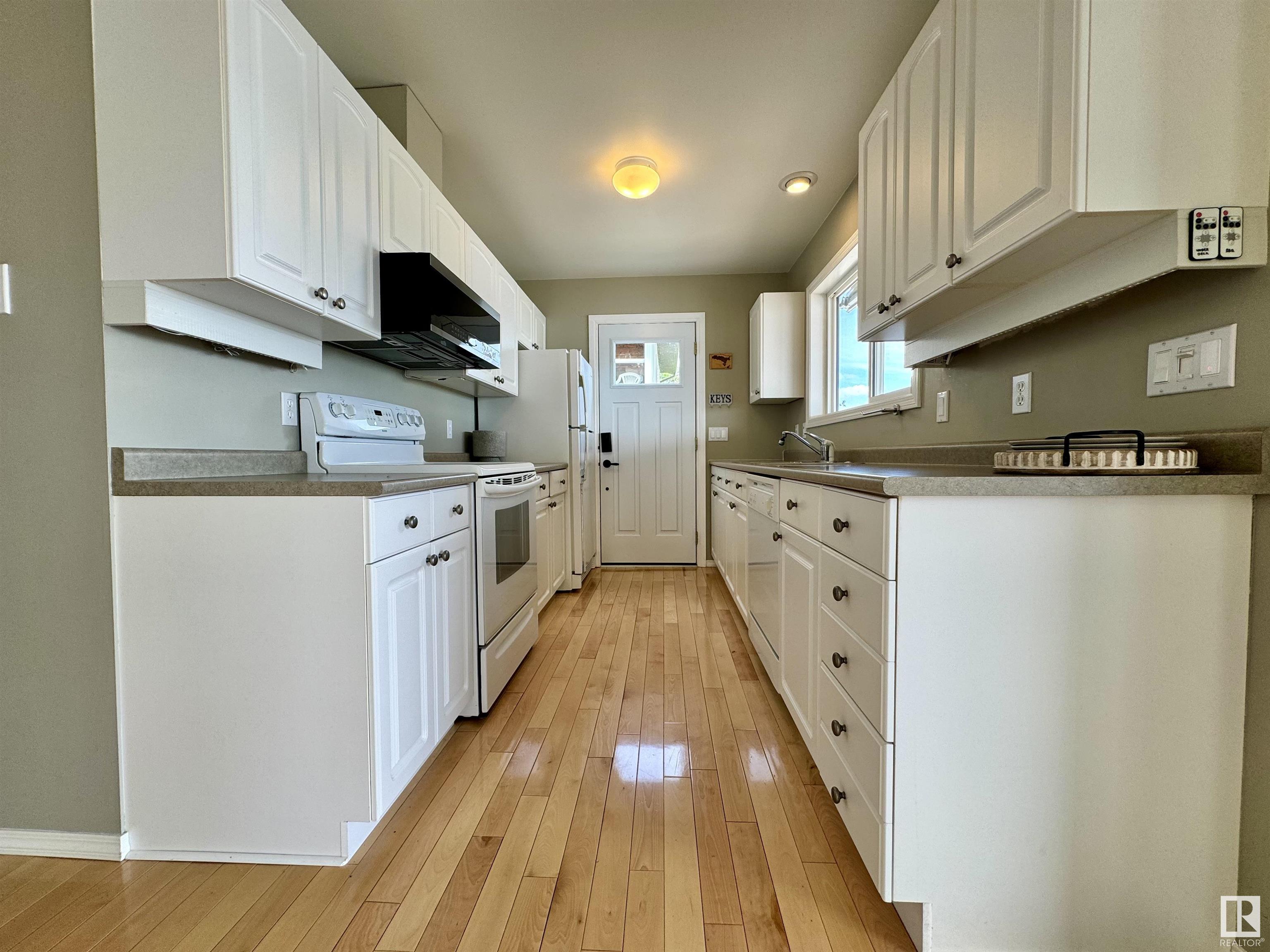      457 1 AV , Rural Parkland County,  ,T0E 2B0 ;  Listing Number: MLS E4419973