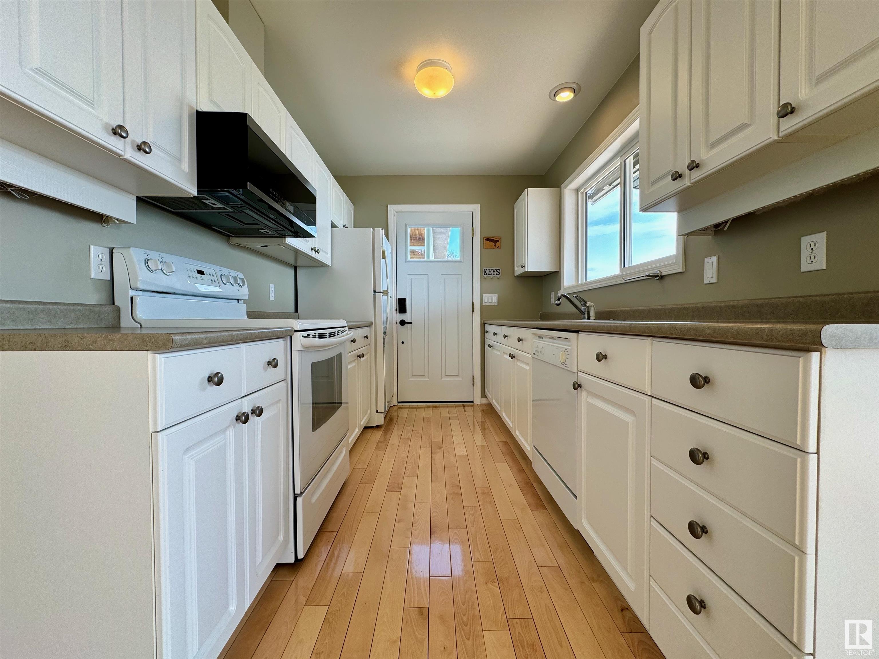      457 1 AV , Rural Parkland County,  ,T0E 2B0 ;  Listing Number: MLS E4419973