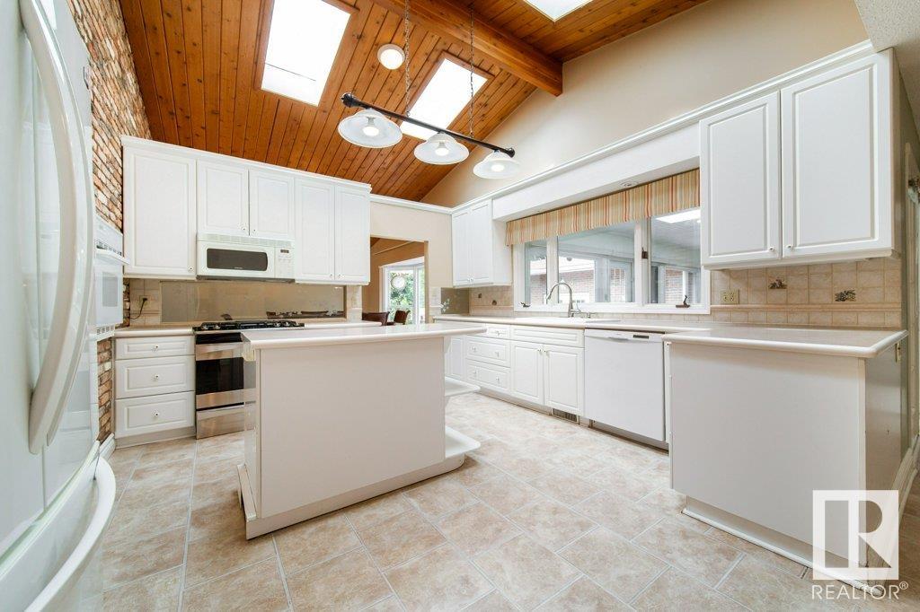      14004 47 AV NW , Edmonton,  ,T6H 0B6 ;  Listing Number: MLS E4419976
