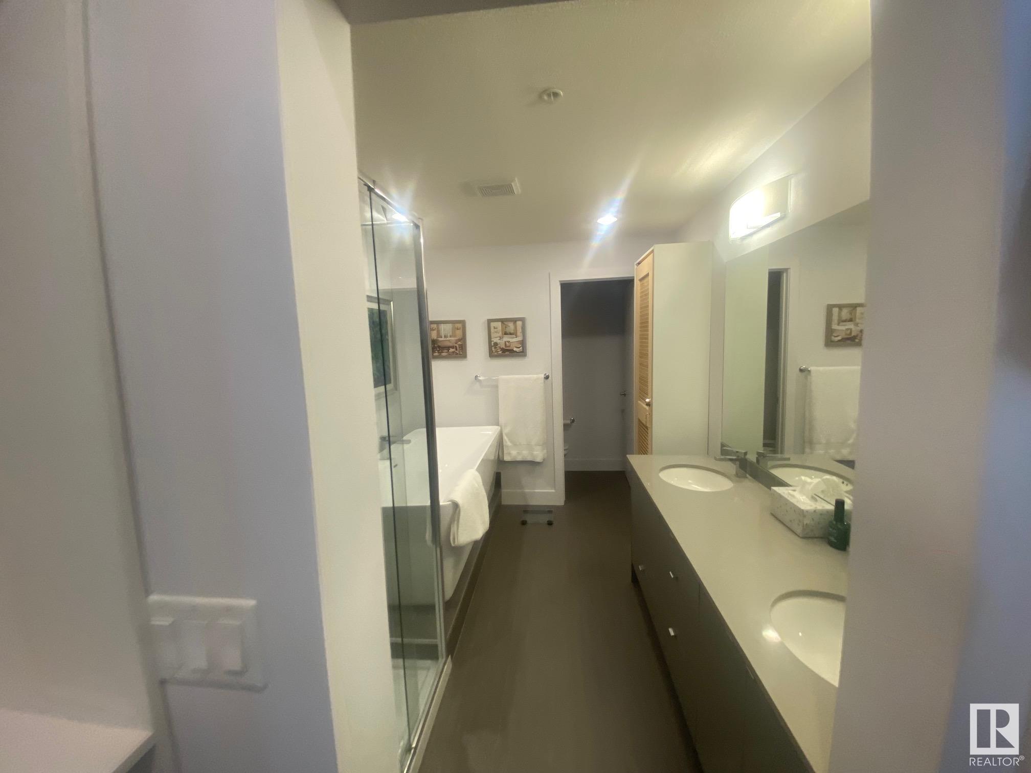      #104 8510 90 ST NW , Edmonton,  ,T6C 3L5 ;  Listing Number: MLS E4419980