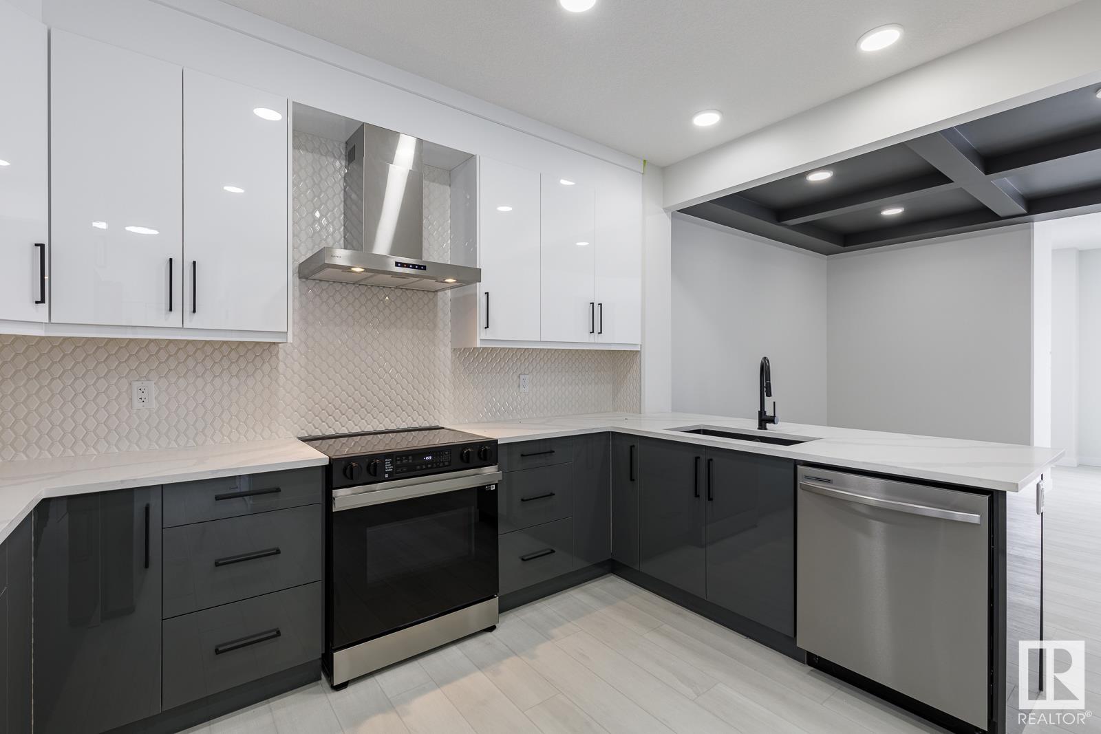      26 CHAMBERY CR , St. Albert,  ,T8T 2C5 ;  Listing Number: MLS E4419985