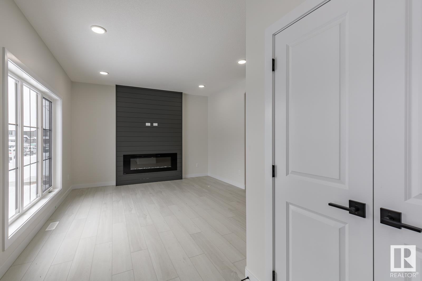      26 CHAMBERY CR , St. Albert,  ,T8T 2C5 ;  Listing Number: MLS E4419985