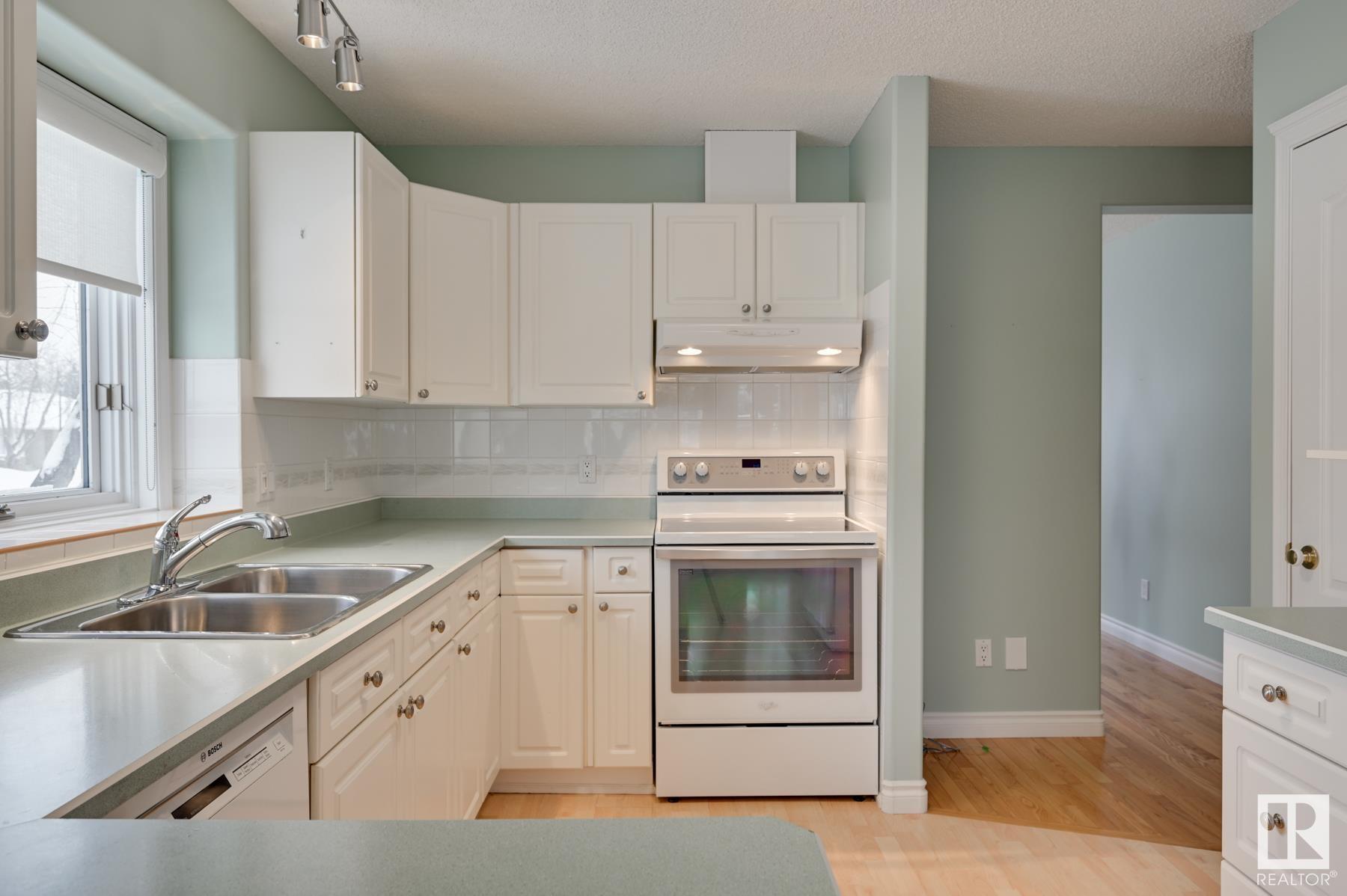     #2 320 JIM COMMON DR , Sherwood Park,  ,T8H 1S6 ;  Listing Number: MLS E4419986