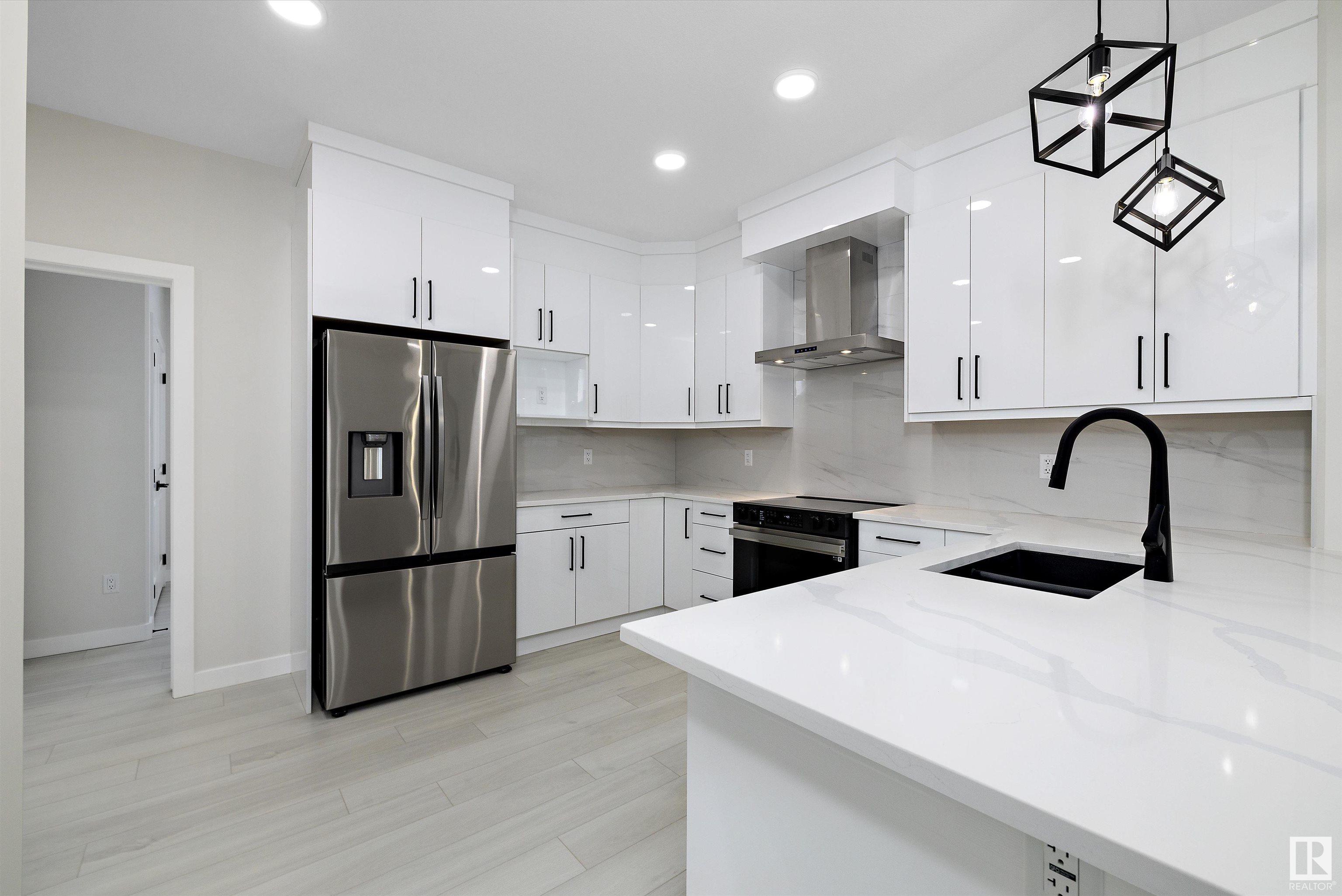     38 CHAMBERY CR , St. Albert,  ,T8T 2C5 ;  Listing Number: MLS E4419988