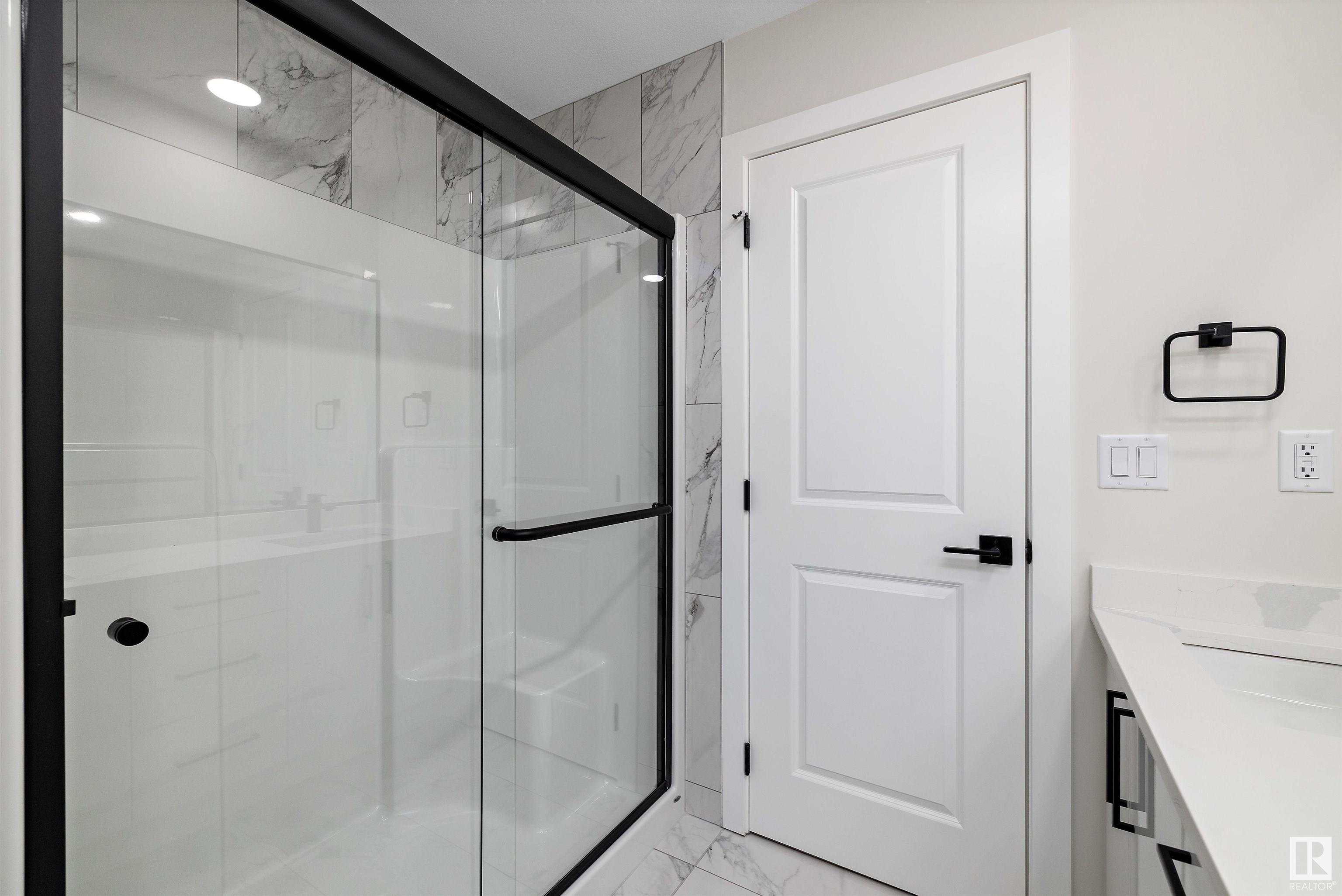      38 CHAMBERY CR , St. Albert,  ,T8T 2C5 ;  Listing Number: MLS E4419988