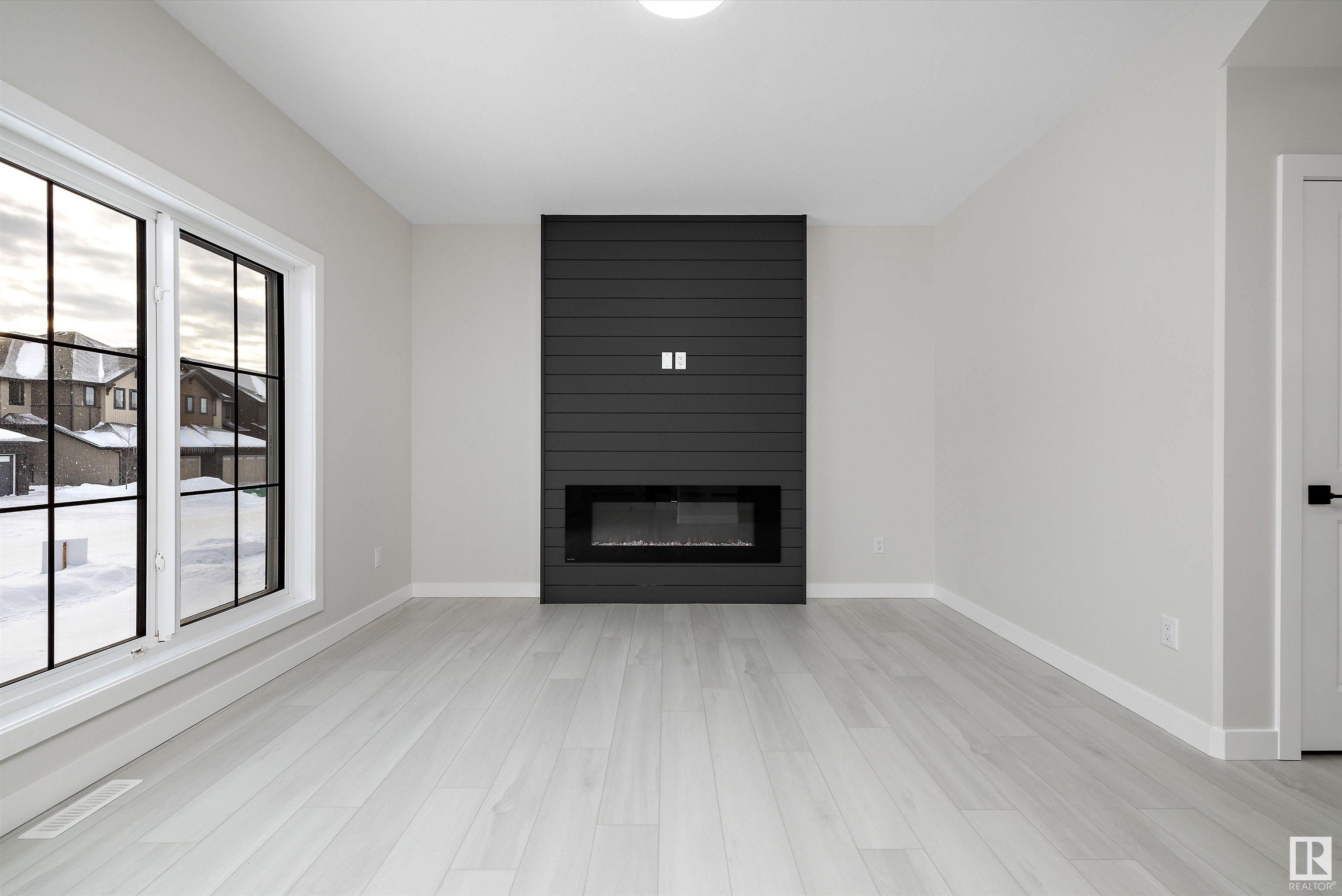      38 CHAMBERY CR , St. Albert,  ,T8T 2C5 ;  Listing Number: MLS E4419988