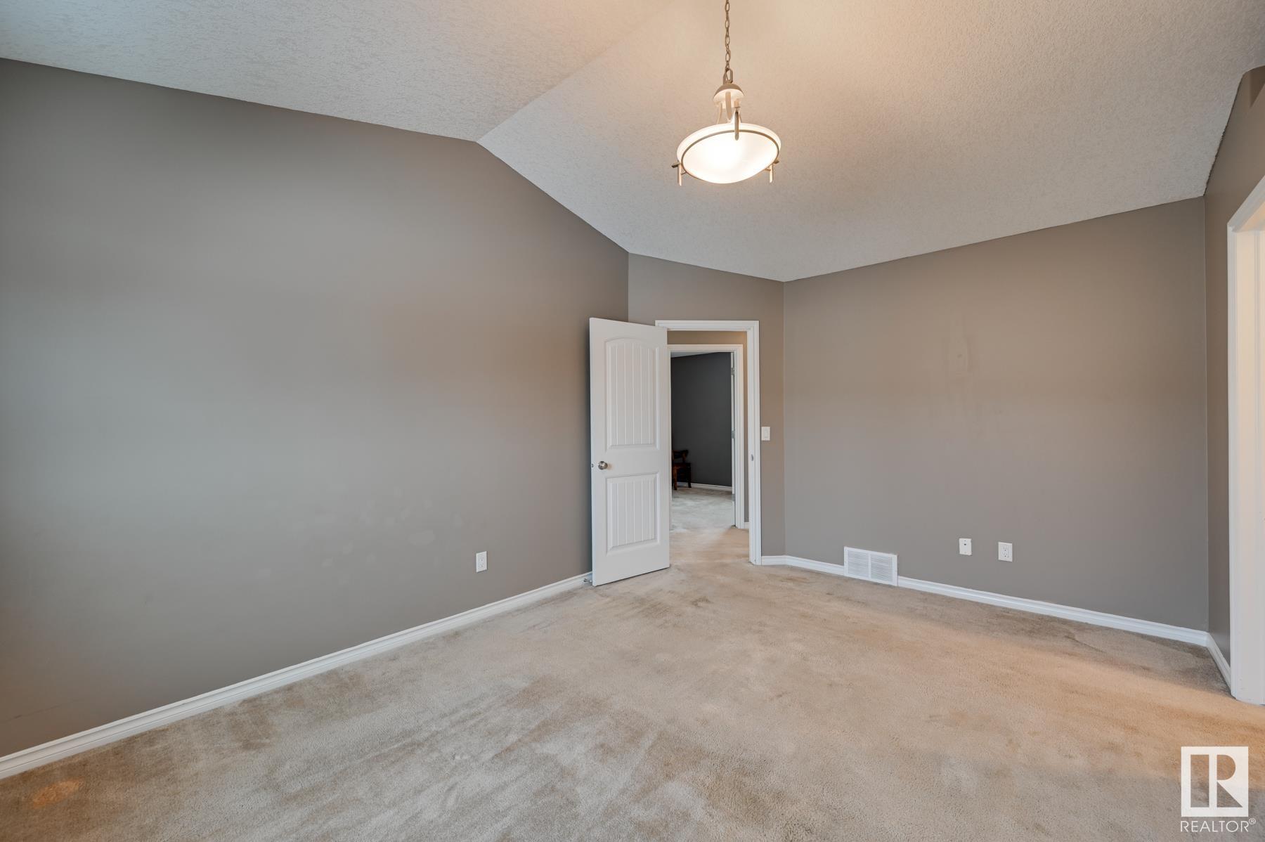      21 ROCKLEY PL , Fort Saskatchewan,  ,T8L 0E7 ;  Listing Number: MLS E4419992