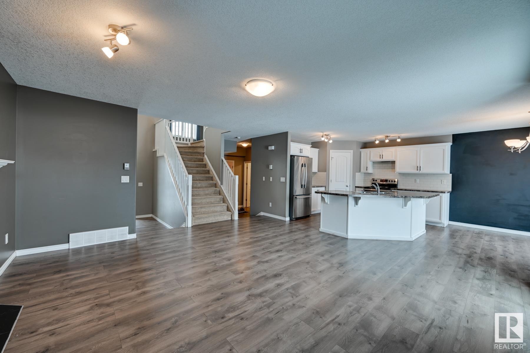      21 ROCKLEY PL , Fort Saskatchewan,  ,T8L 0E7 ;  Listing Number: MLS E4419992