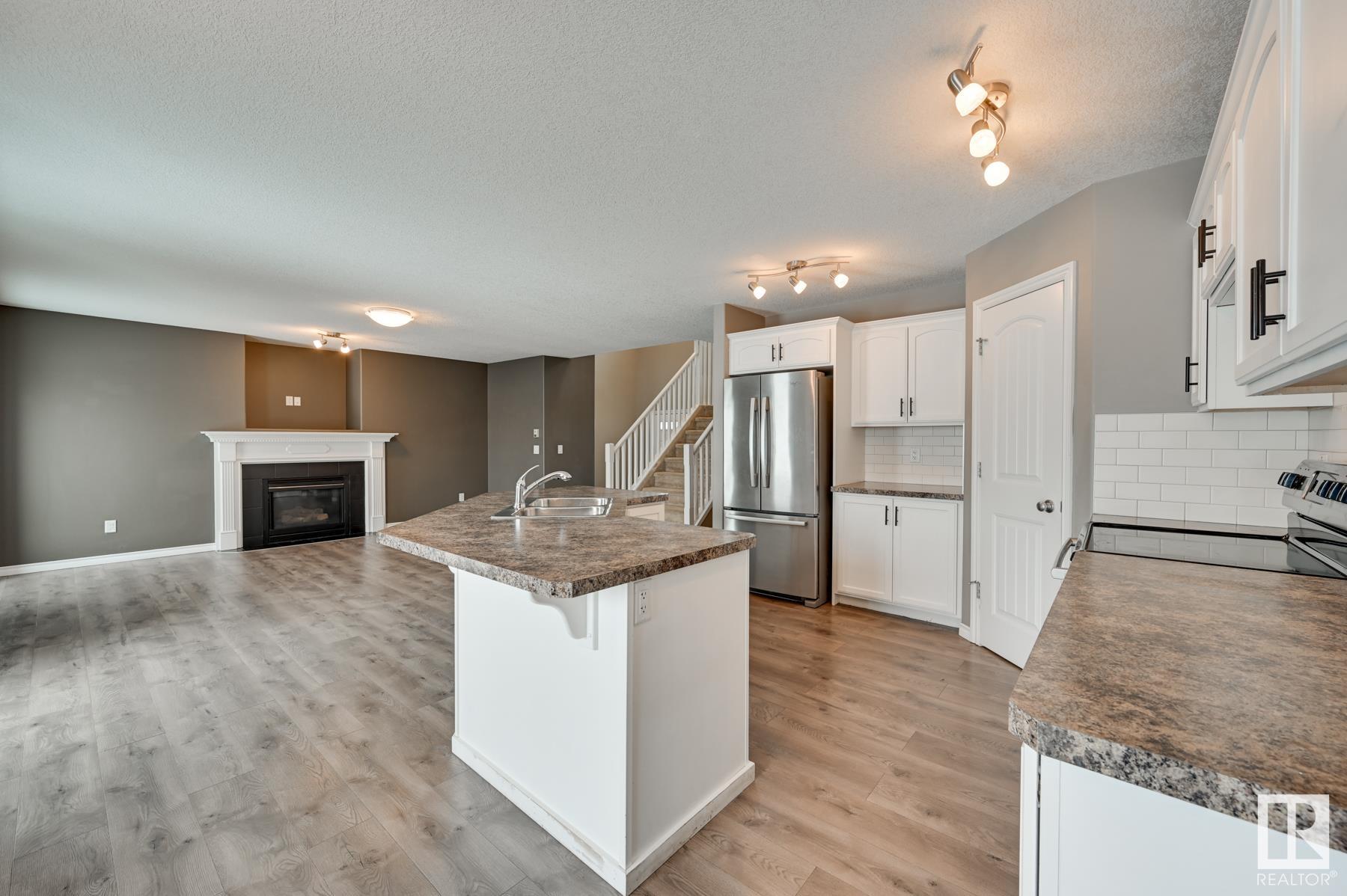      21 ROCKLEY PL , Fort Saskatchewan,  ,T8L 0E7 ;  Listing Number: MLS E4419992