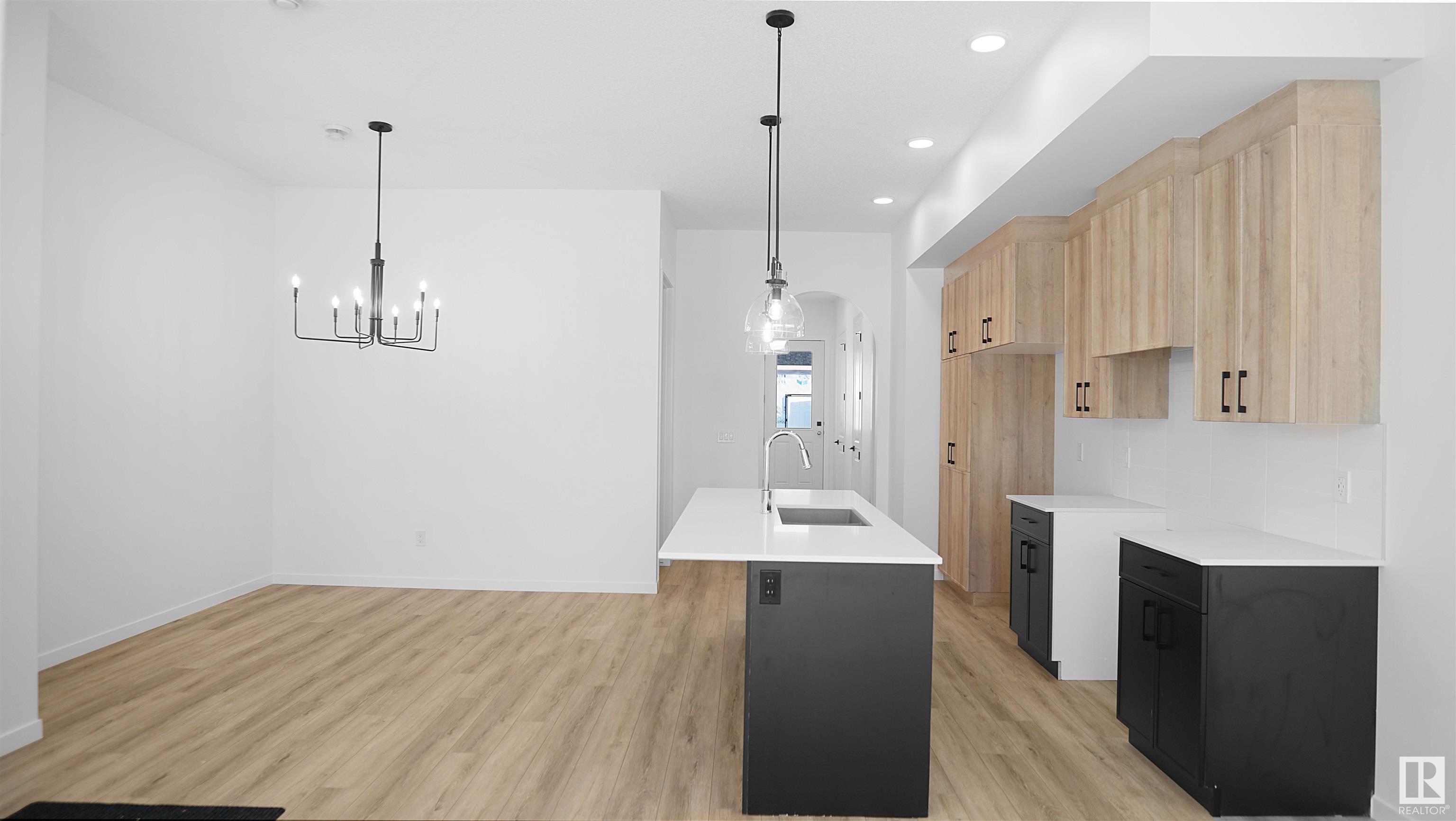      13 Deer Meadow CR , Fort Saskatchewan,  ,T8L 0X9 ;  Listing Number: MLS E4419997