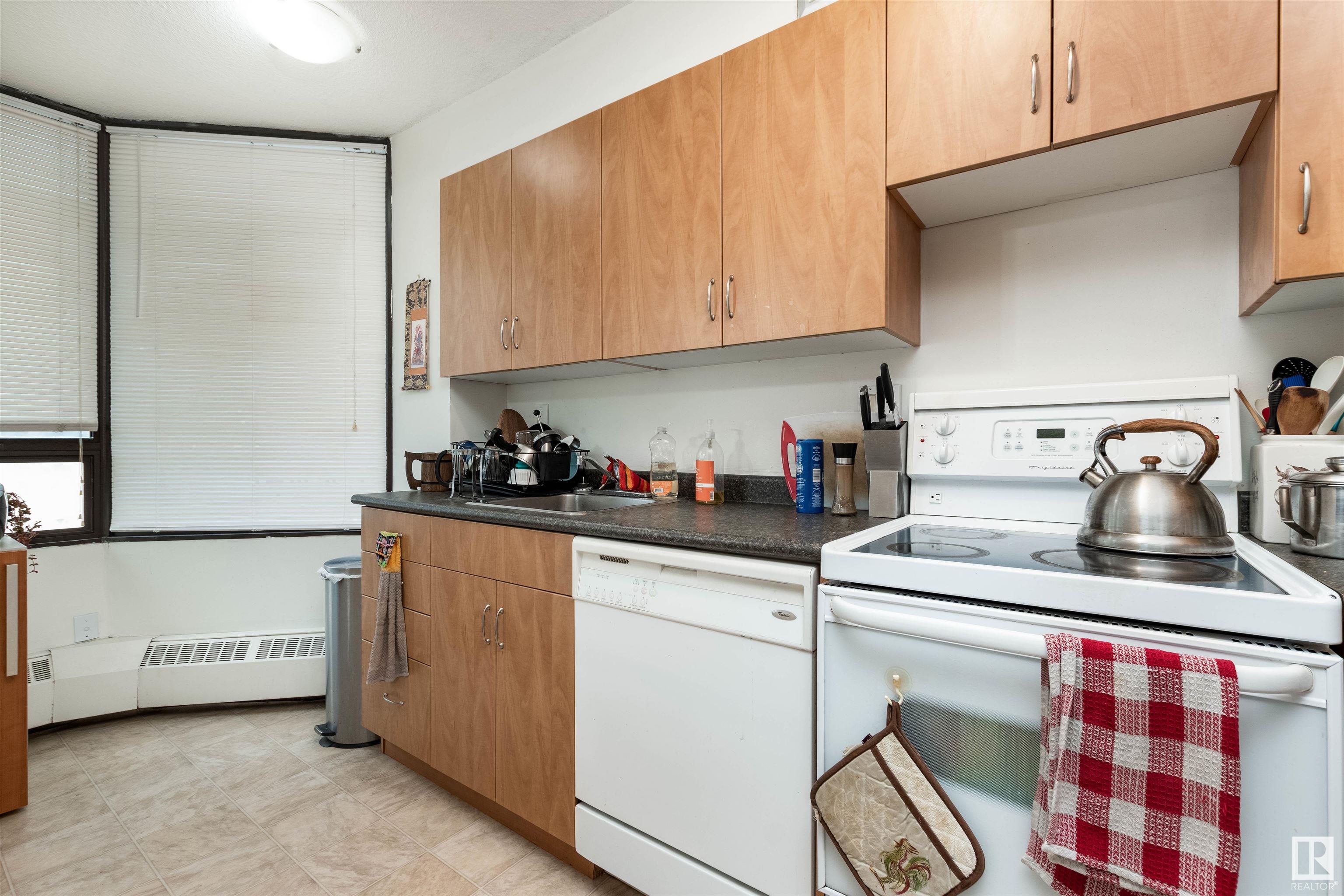      #430 10160 114 ST NW , Edmonton,  ,T5K 2L2 ;  Listing Number: MLS E4419999