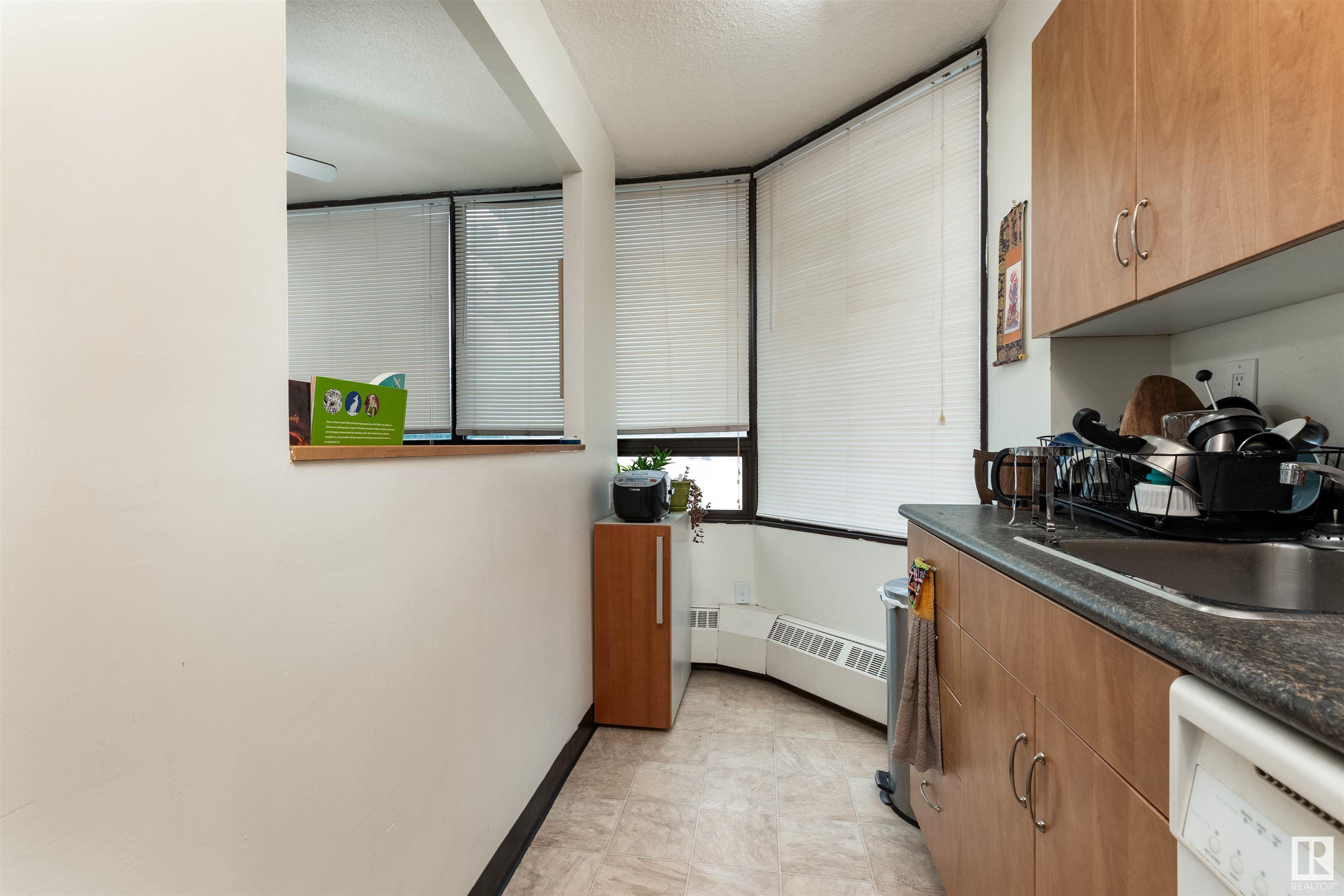      #430 10160 114 ST NW , Edmonton,  ,T5K 2L2 ;  Listing Number: MLS E4419999
