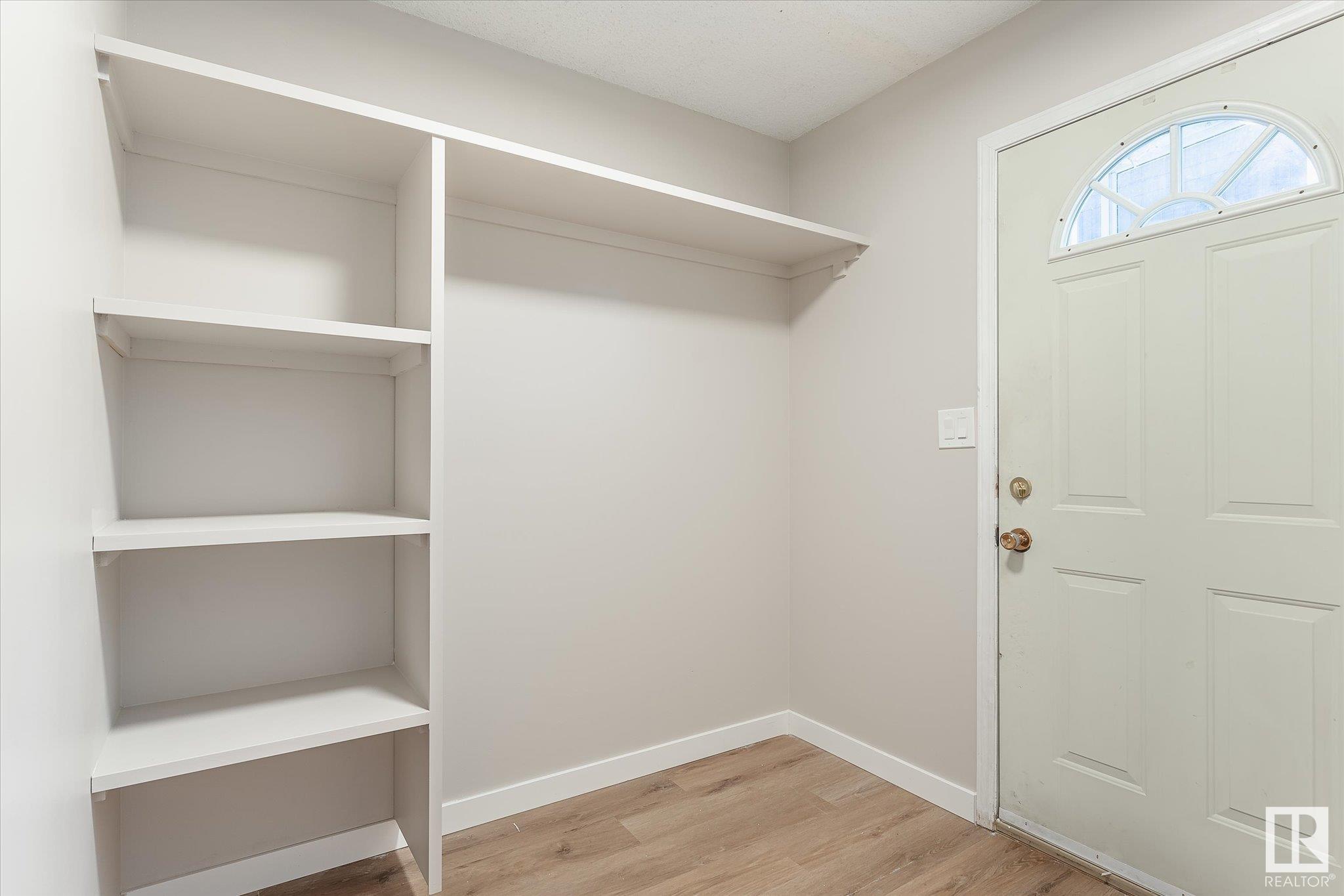      6532 184 ST NW , Edmonton,  ,T5T 2M2 ;  Listing Number: MLS E4420000